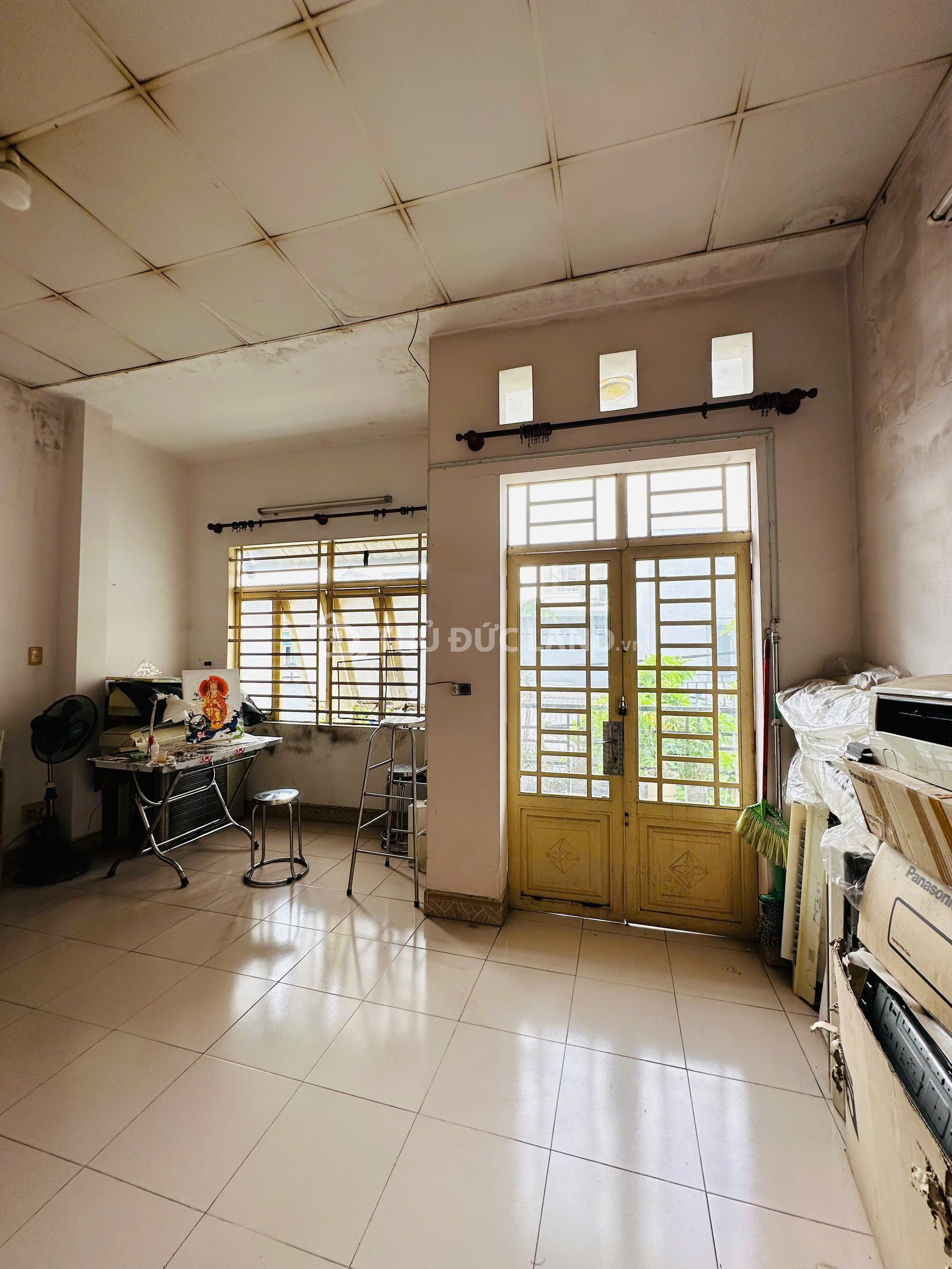 Bán nhà hẻm Linh Tây đường 6, 2 tầng, 4 phòng ngủ, 80m². Di chuyển dễ dàng, tiện ích đầy đủ - Ảnh 9
