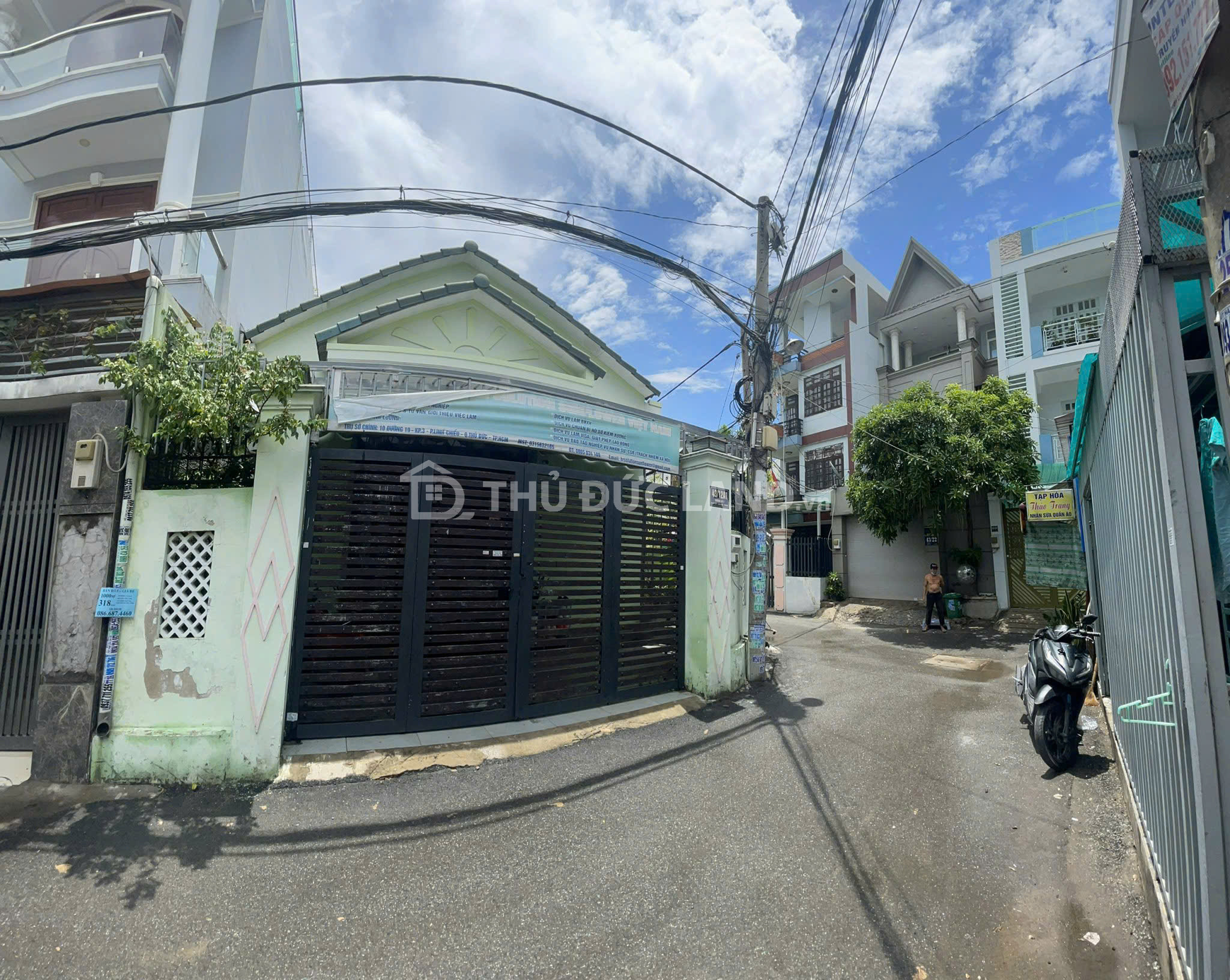 Bán nhà hẻm đường 7 Linh Tây góc 2 mặt tiền ô tô, 138.7m², ngang 8.85m. Hệ số xây dựng 4.
