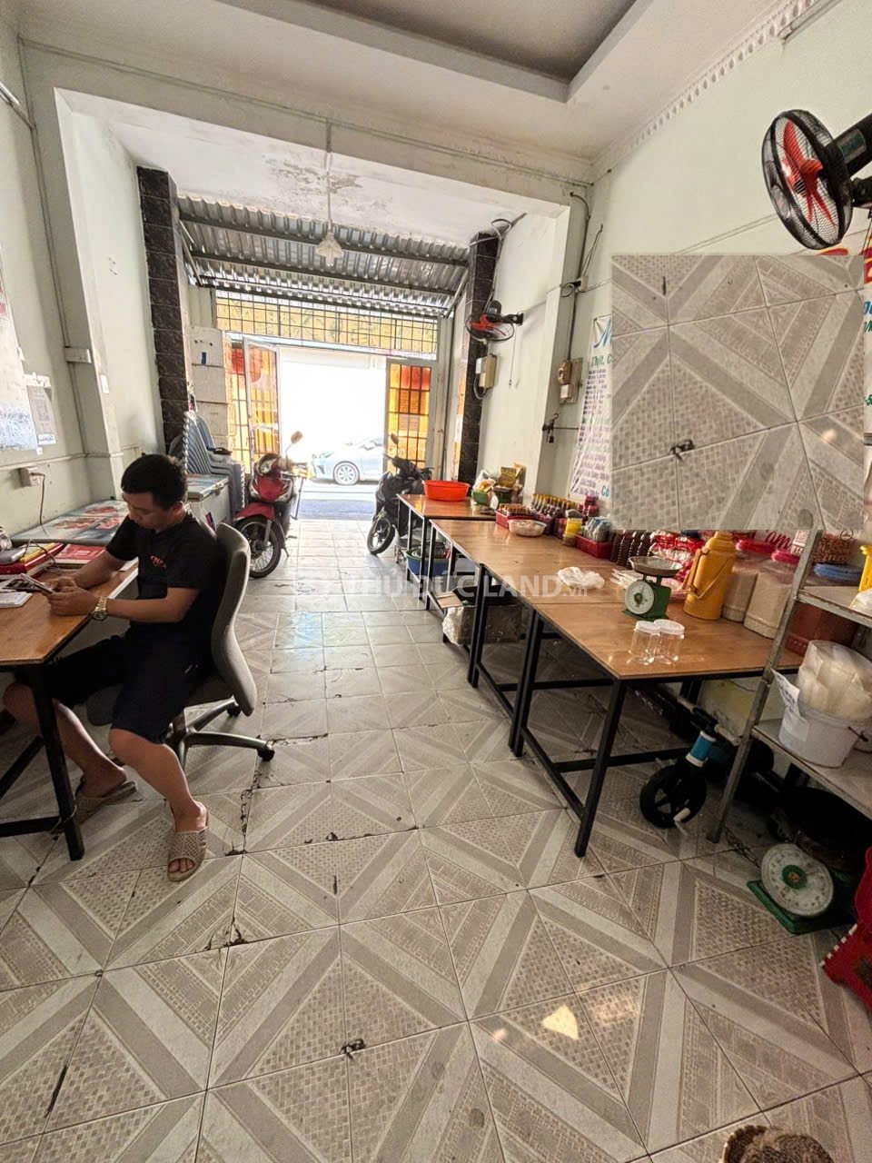 Bán nhà mặt tiền Đường 8 Linh Tây, 104.63m², đường 9m, tiện ích đầy đủ, sổ hồng riêng