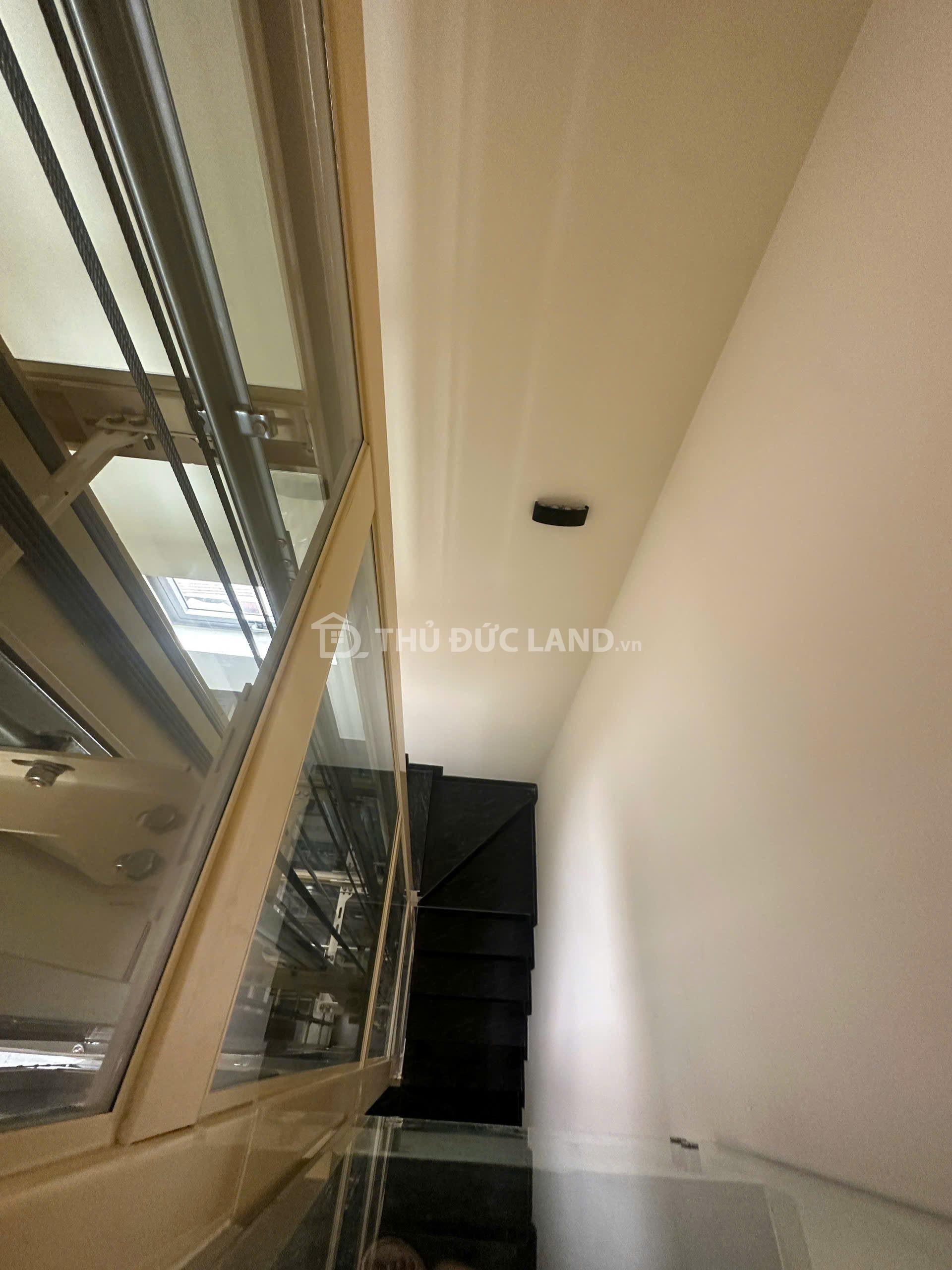 Bán nhà mặt tiền Đường 9 Linh Tây, 5 tầng, ngang 4.5m, DT 86m2. Cạnh Phạm Văn Đồng. Tiện ích bao vây 1KM - Ảnh 3