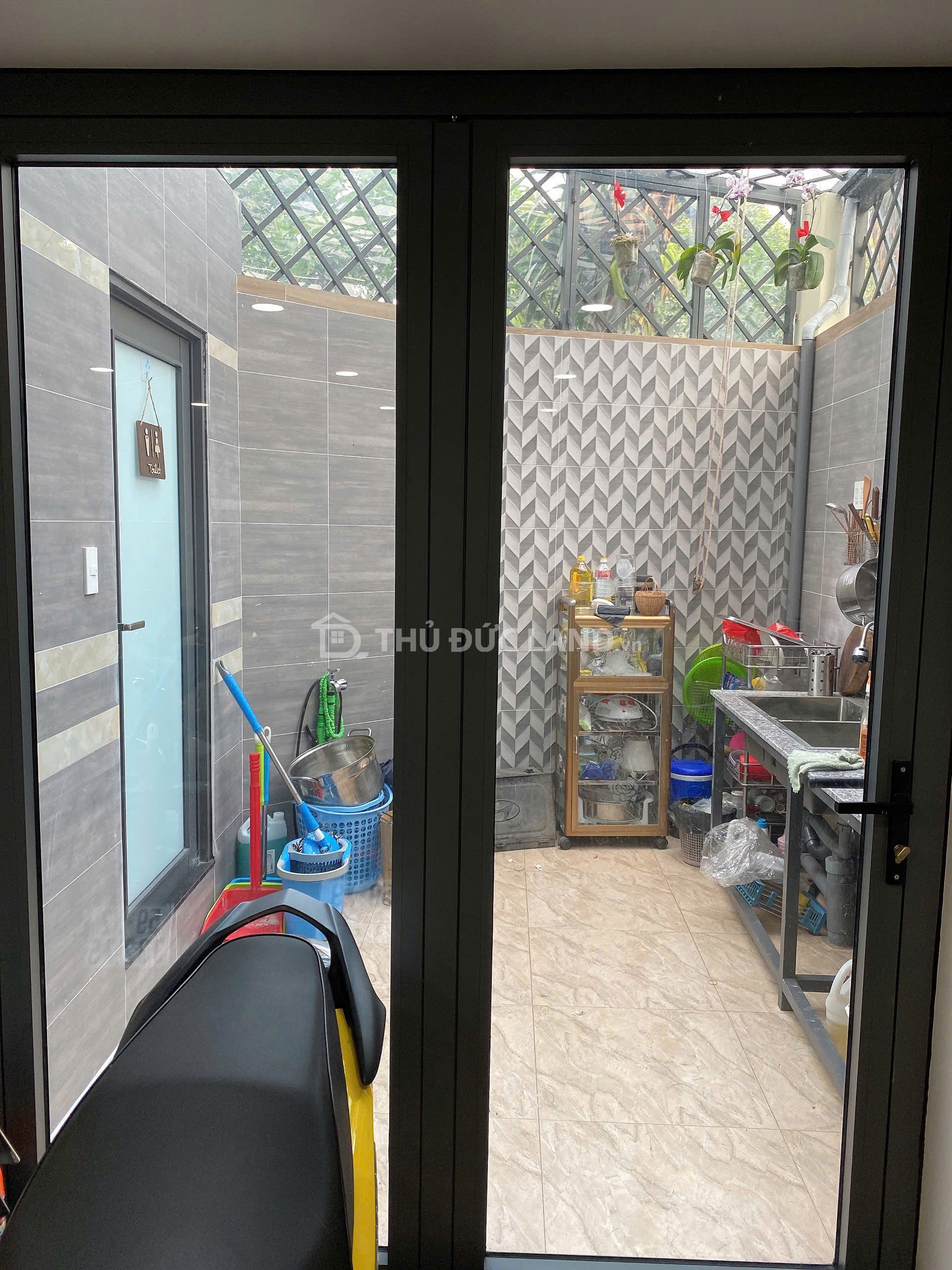 Bán nhà mặt tiền Đường 6 Linh Tây, 4 tầng, DT 111m2 ngang 4.2m. Tiện ở và kinh doanh - Ảnh 7