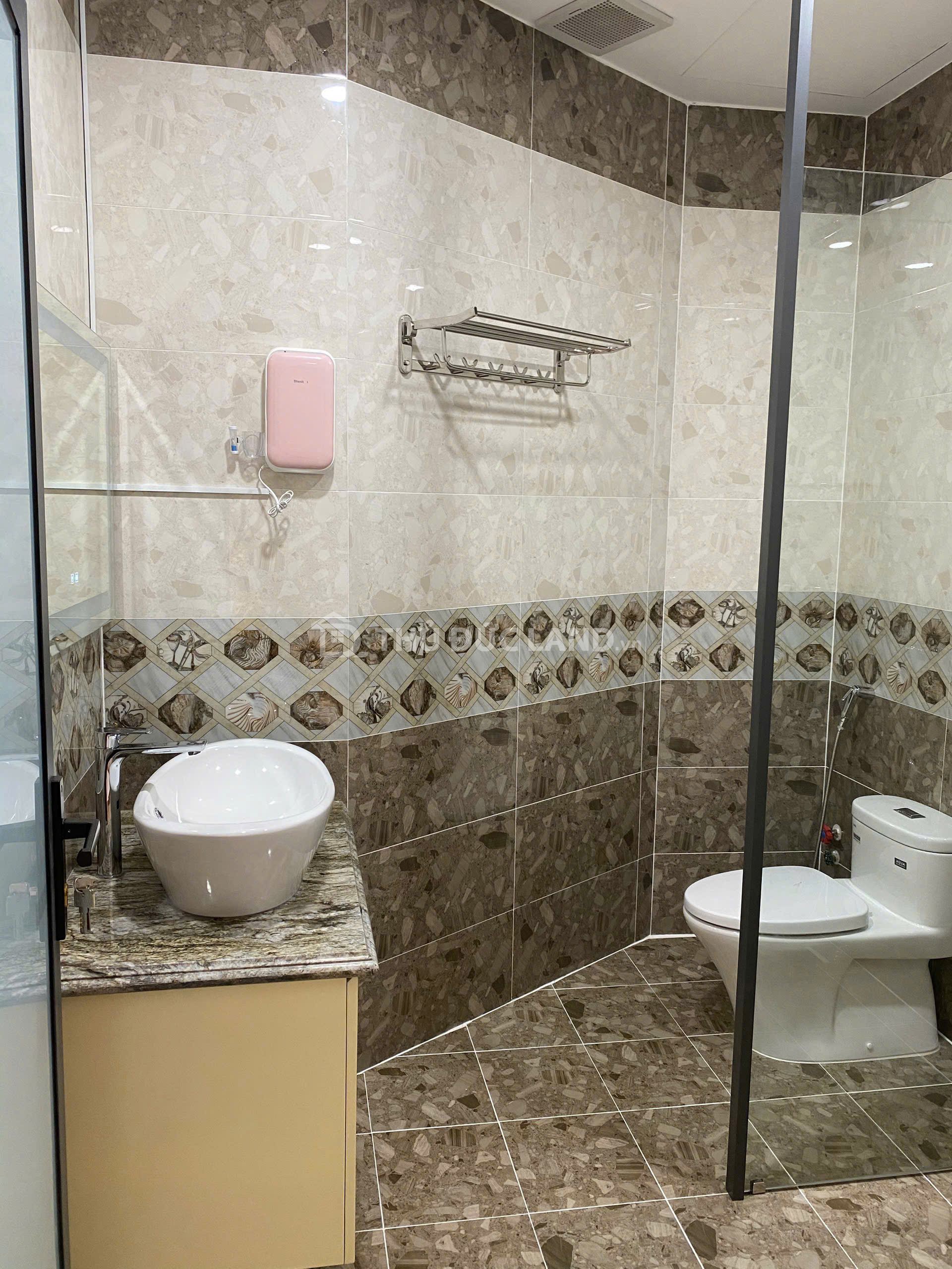 Bán nhà mặt tiền Đường 6 Linh Tây, 4 tầng, DT 111m2 ngang 4.2m. Tiện ở và kinh doanh - Ảnh 9