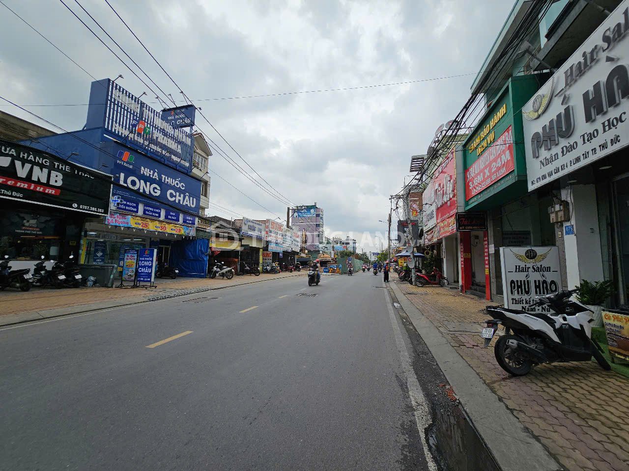 Bán nhà mặt tiền Linh Tây, Kha Vạn Cân, 2 tầng, khu sầm uất, kinh doanh đa ngành - Ảnh 2