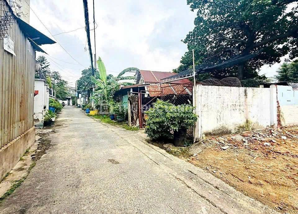 Bán đất HXH Đường 17 Linh Trung, ngang 7.58m, DT 214M2. Vuông A4. Cạnh Metro, tiện ích đầy đủ