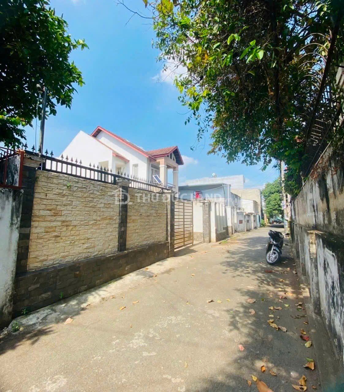 Bán đất HXH Đường 8 Linh Trung, 111.9m², ngang 5m, sổ hồng riêng