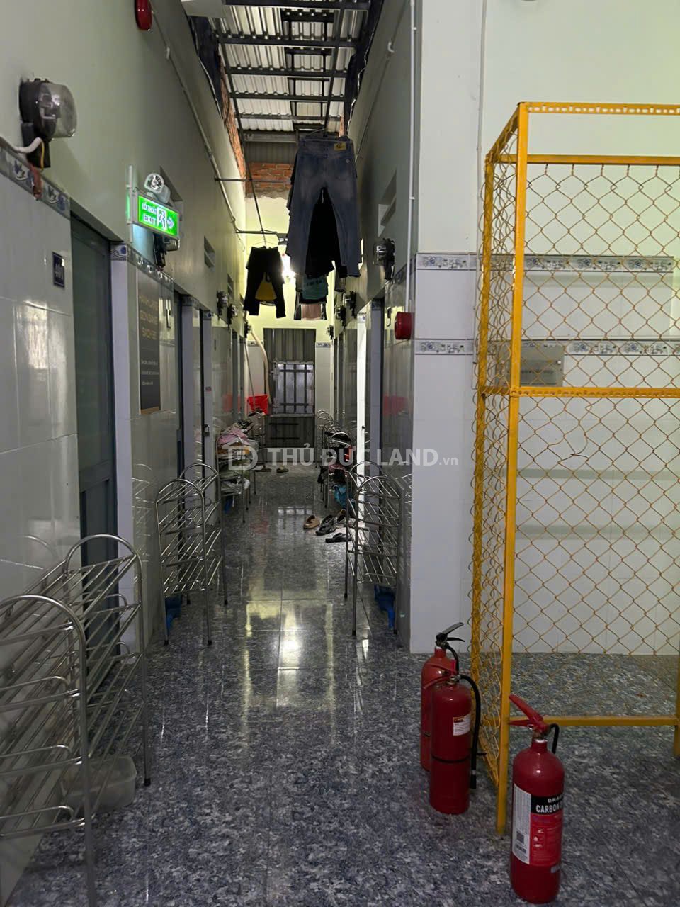 BÁN CĂN HỘ DỊCH VỤ CAO CẤP - NHÀ 3 TẦNG - ĐƯỜNG LINH TRUNG -NGANG 10M - THU NHẬP 58 TRIỆU/ THÁNG. - Ảnh 2