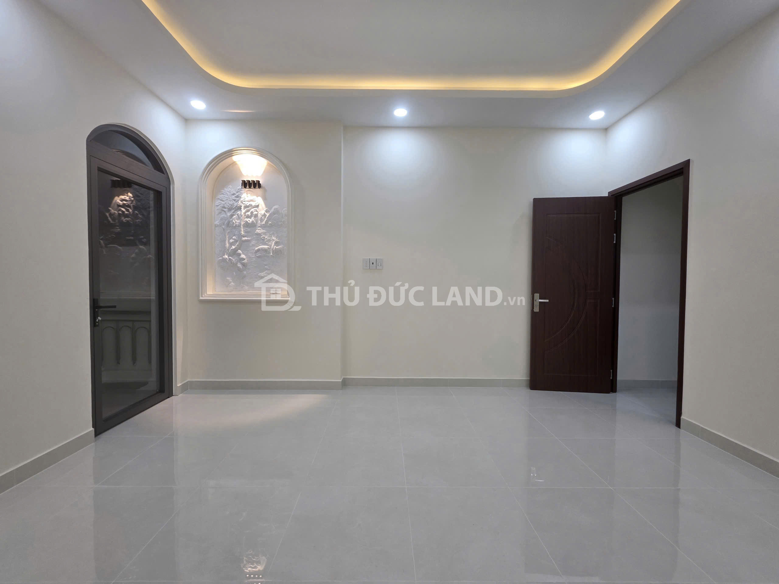Bán nhà mặt tiền Linh Trung, đường 40m, DT 119m2, 2 tầng, giá 10.5 tỷ - Ảnh 4