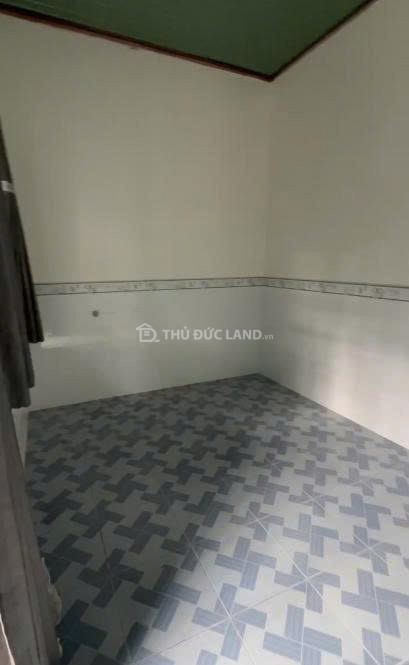 Bán nhà hẻm Đường 5 Linh Trung, hẻm 6m, ngang 5.57m, sổ hồng riêng, tiện ích đầy đủ - Ảnh 3