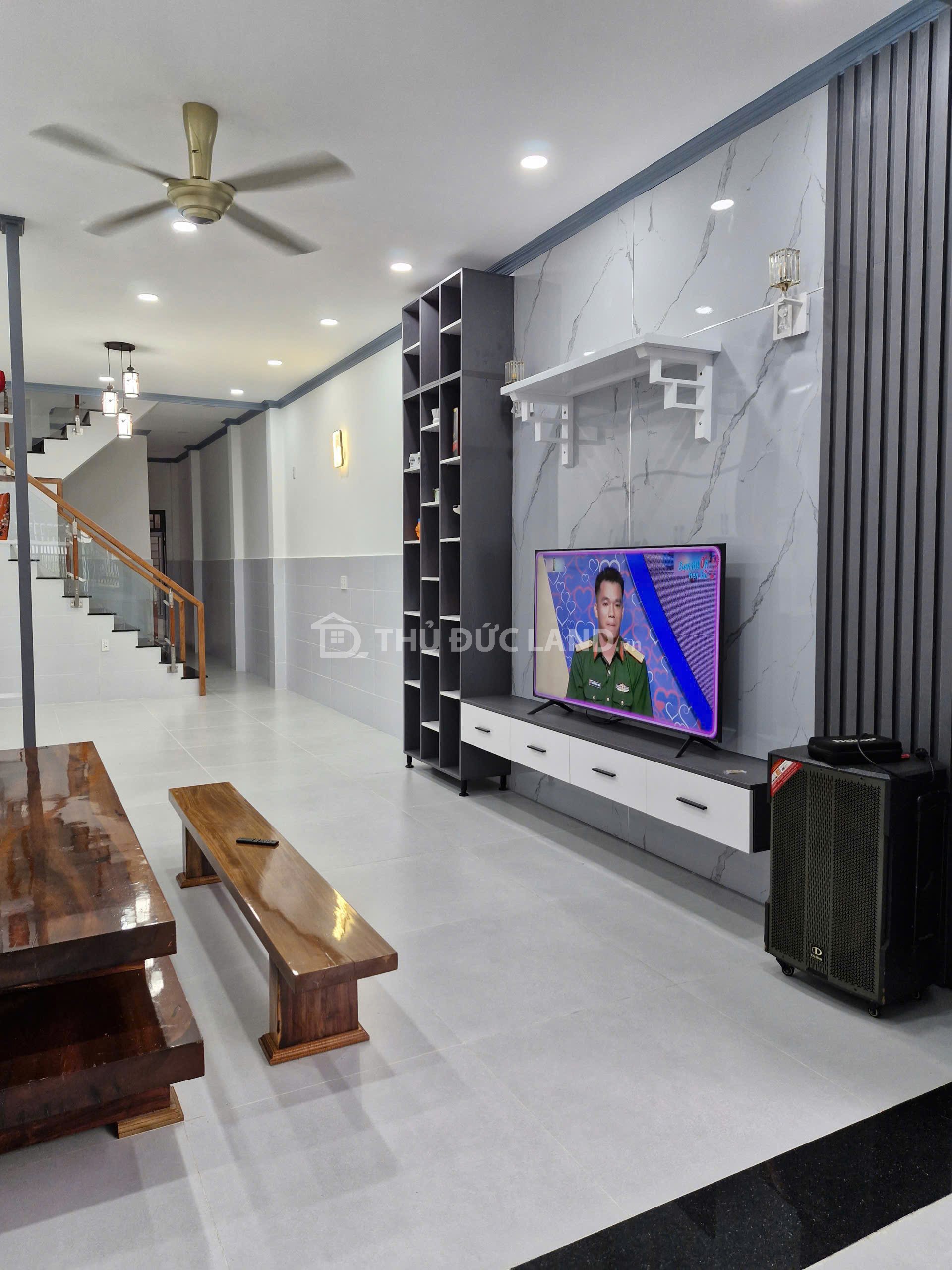 Bán nhà hẻm Linh Trung, Đường 7, DT 100m2 ngang 4m, 2 tầng, nhà đẹp ở ngay. tiện ích đầy đủ - Ảnh 11