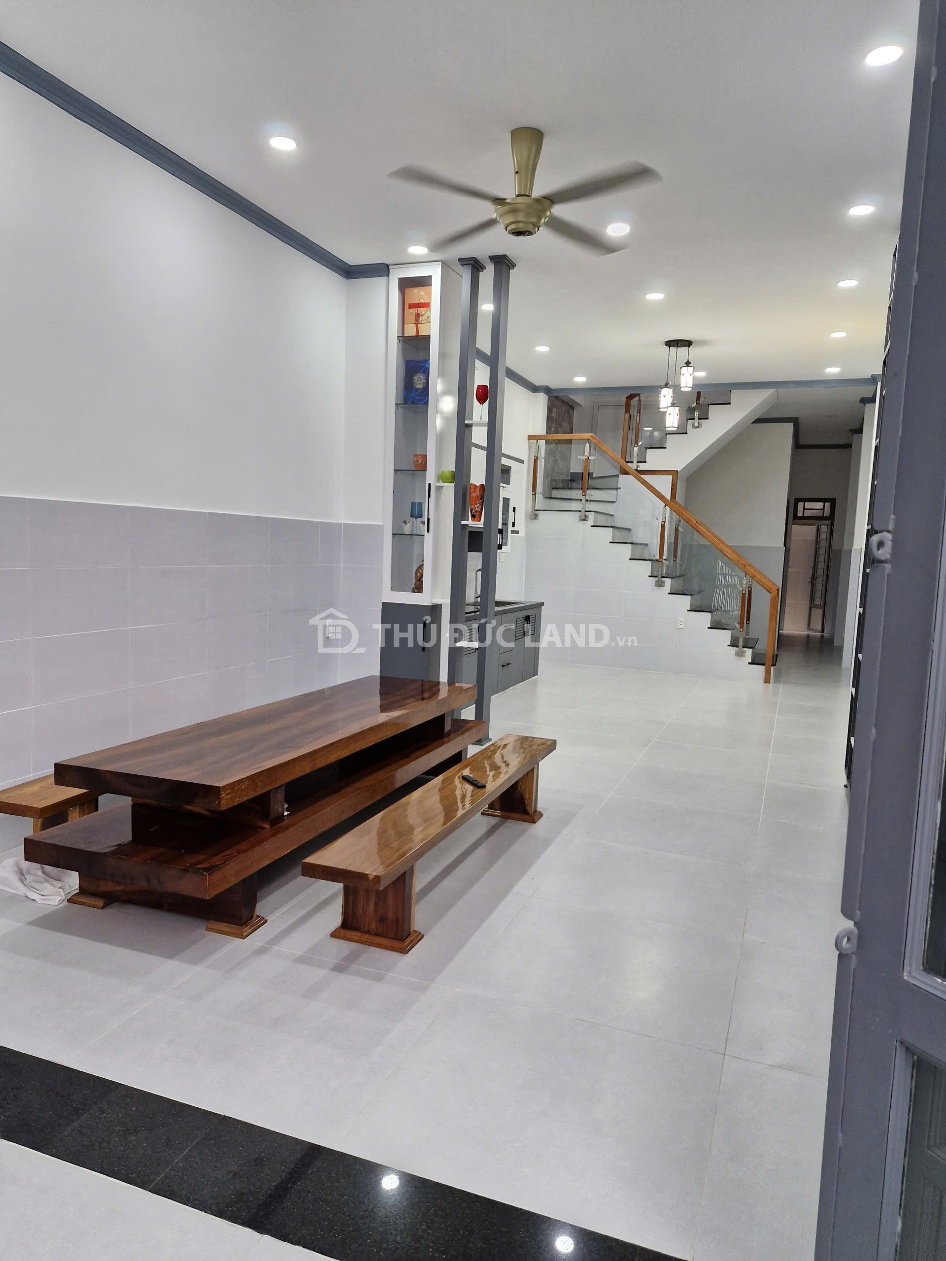 Bán nhà hẻm Linh Trung, Đường 7, DT 100m2 ngang 4m, 2 tầng, nhà đẹp ở ngay. tiện ích đầy đủ - Ảnh 13