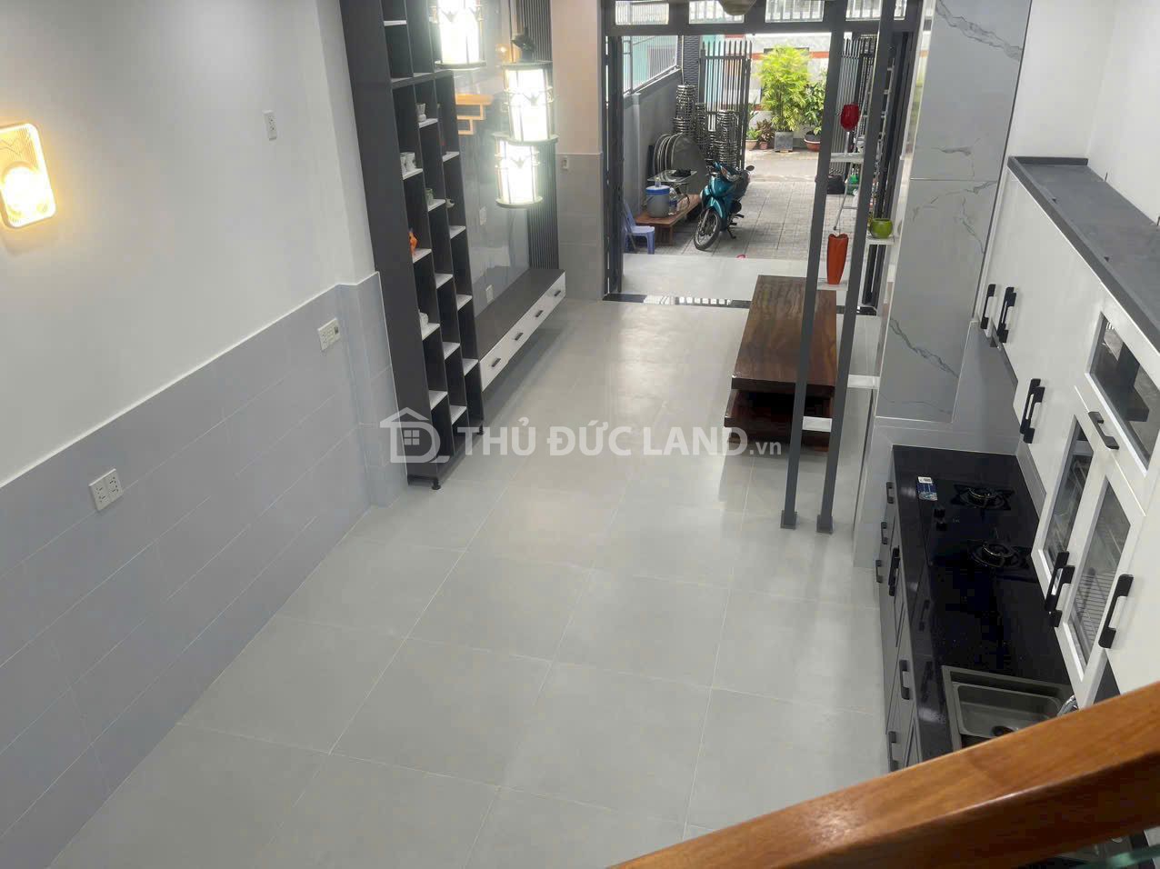Bán nhà hẻm Linh Trung, Đường 7, DT 100m2 ngang 4m, 2 tầng, nhà đẹp ở ngay. tiện ích đầy đủ - Ảnh 5