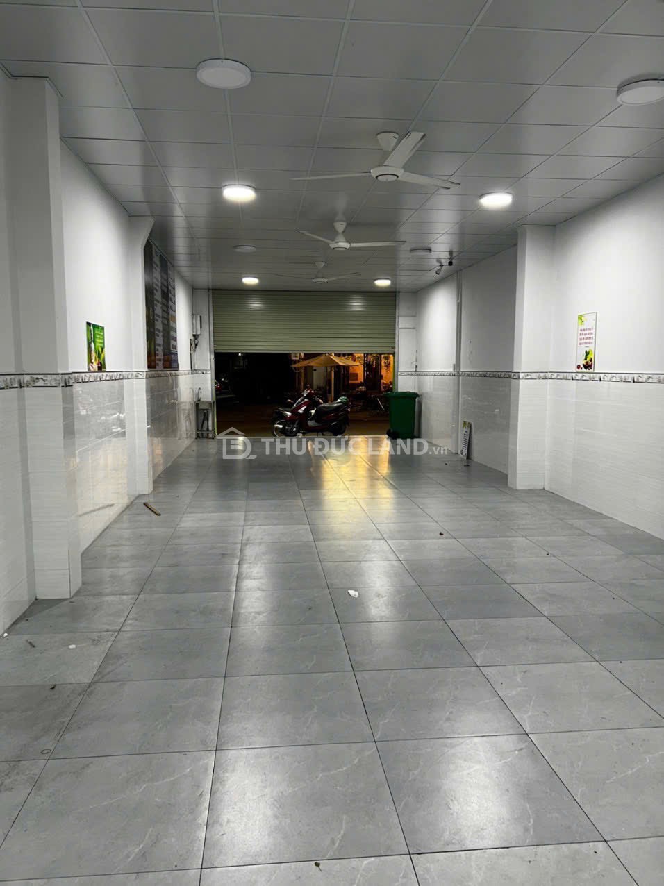 Bán nhà mặt tiền Đường 9 Linh Trung, DT 133m2 ngang 5m, 2 tầng, sổ chính chủ, tiện ích đầy đủ 1km - Ảnh 2