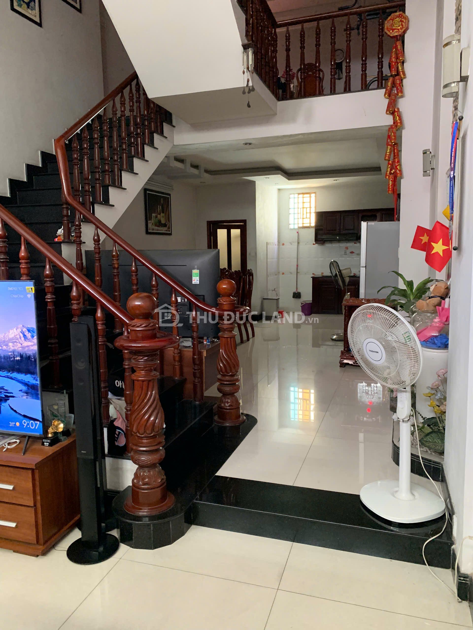 Bán nhà mặt tiền Linh Trung, Đường 8 – 81.9m², 5 tầng, 4PN/4WC phù hợp gia đình đông người - Ảnh 2
