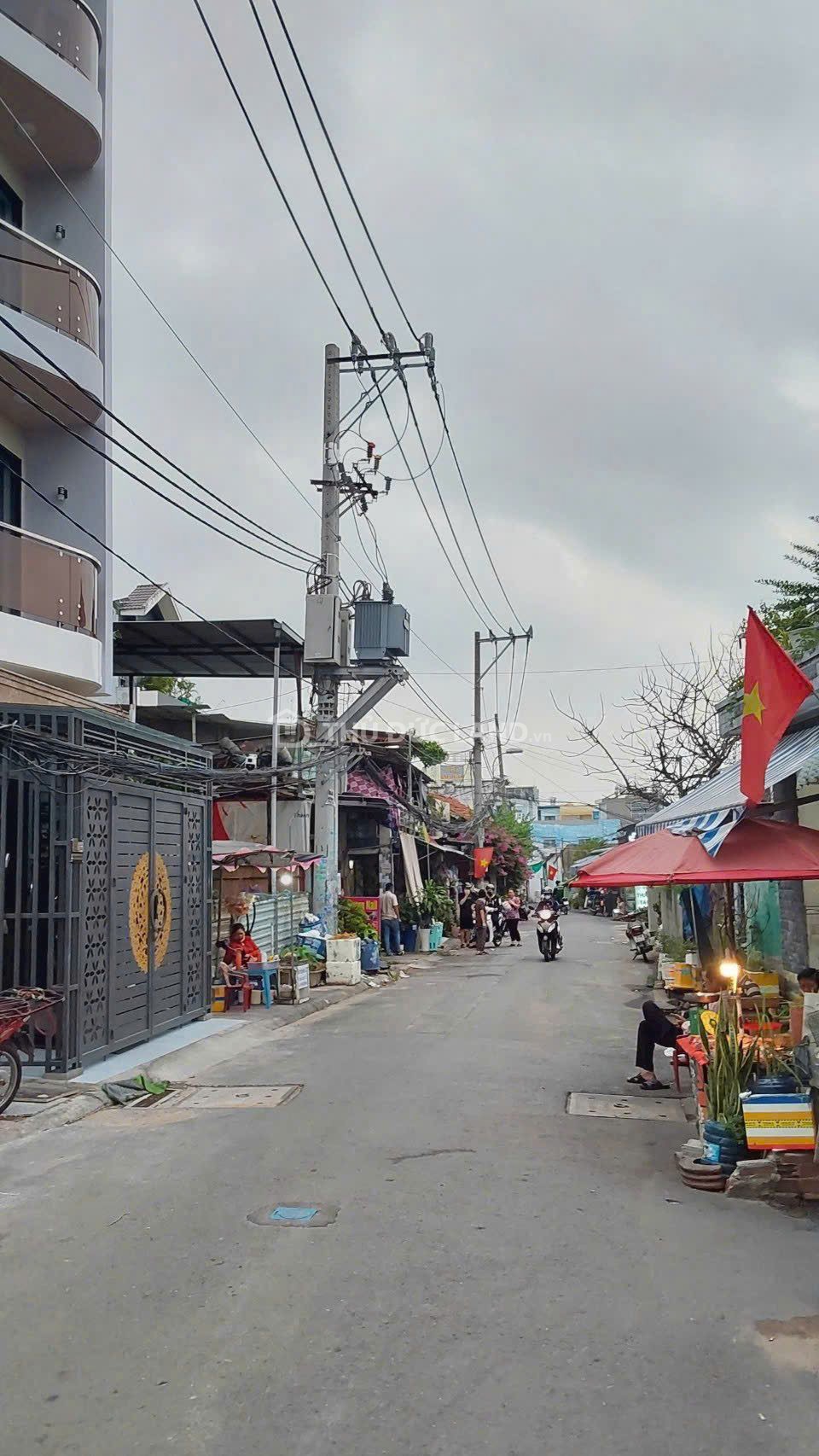 Bán đất mặt tiền Đường 1 Linh Xuân, đường 6m, sổ hồng riêng, giá 65 triệu/m² - Ảnh 2