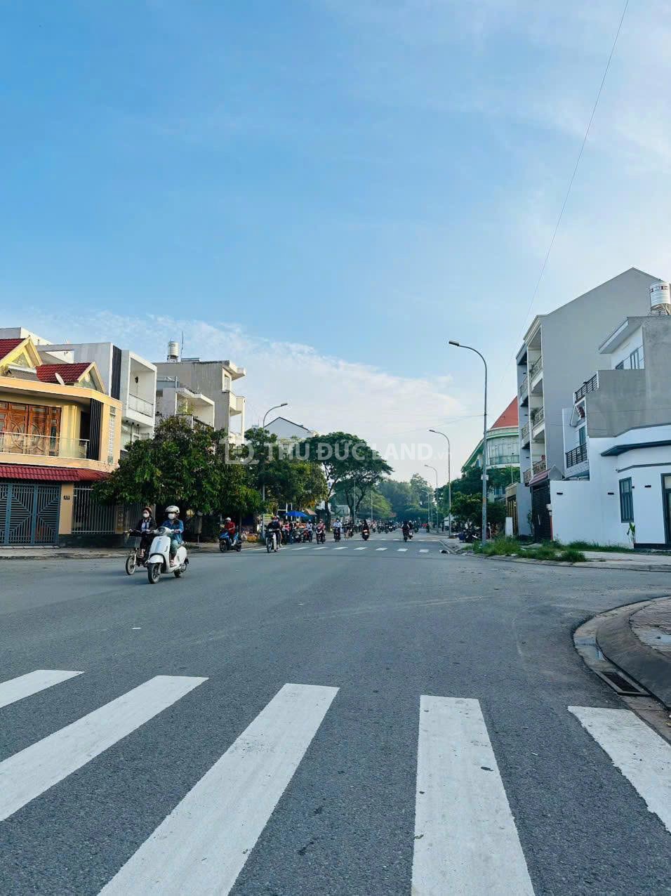 Bán đất mặt tiền Đường 2 Linh Xuân, KDC Êm Đềm, 90m², sổ hồng riêng, giá 7.5 tỷ - Ảnh 3