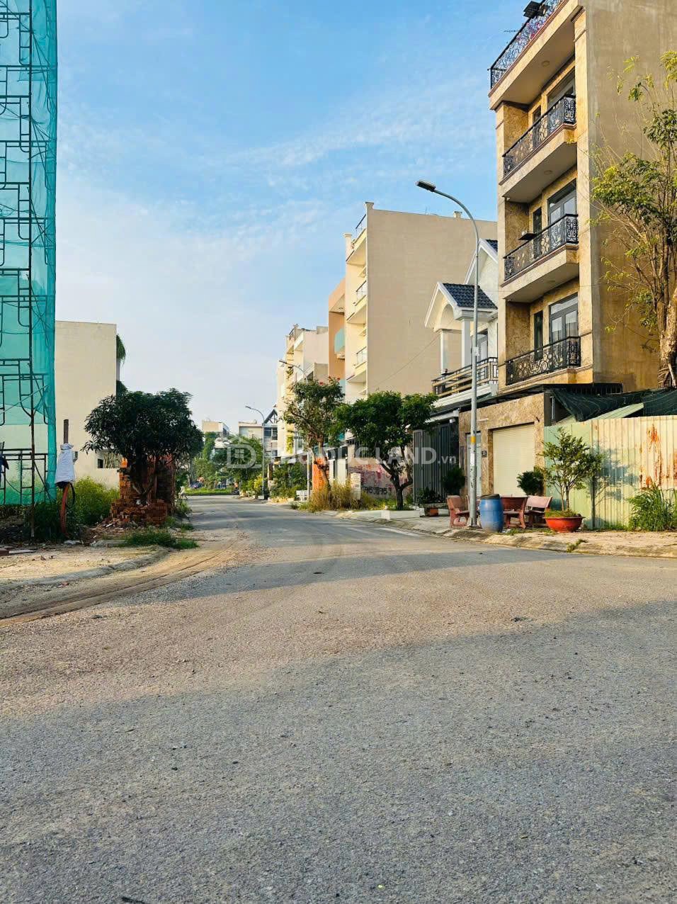 Bán đất mặt tiền Đường 2 Linh Xuân, KDC Êm Đềm, 90m², sổ hồng riêng, giá 7.5 tỷ