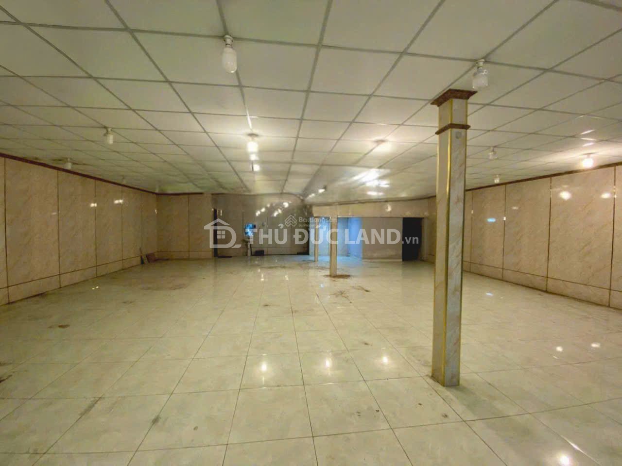 Bán mặt bằng Linh Xuân đường 11, DT 180m2 ngang 10.81m, có dòng tiền 35 triệu/tháng - Ảnh 4