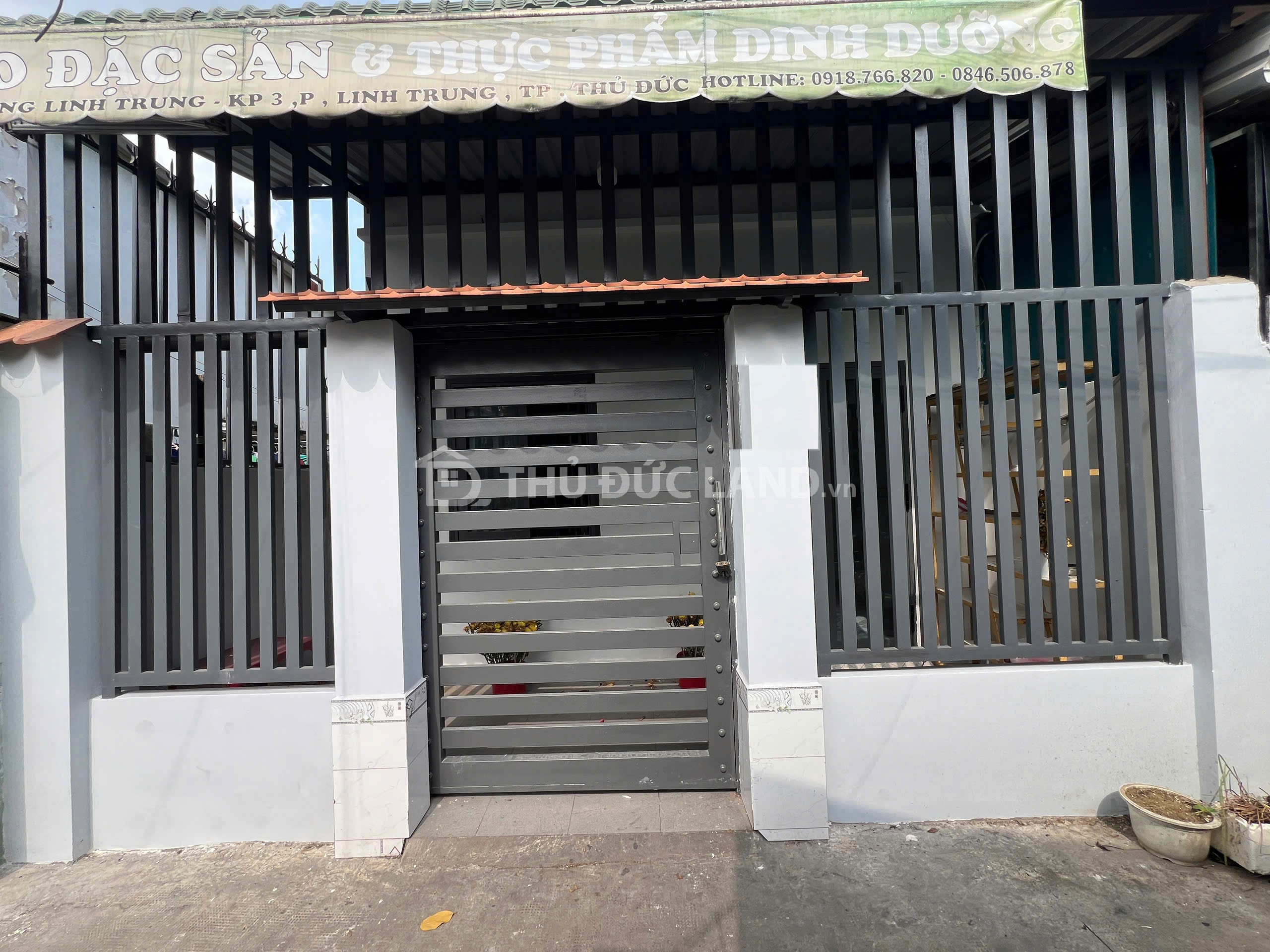 Bán nhà hẻm Linh Xuân 59.1m², ngang 5.5m. Cho thuê 12tr/tháng. Sẵn nội thất ở ngay.