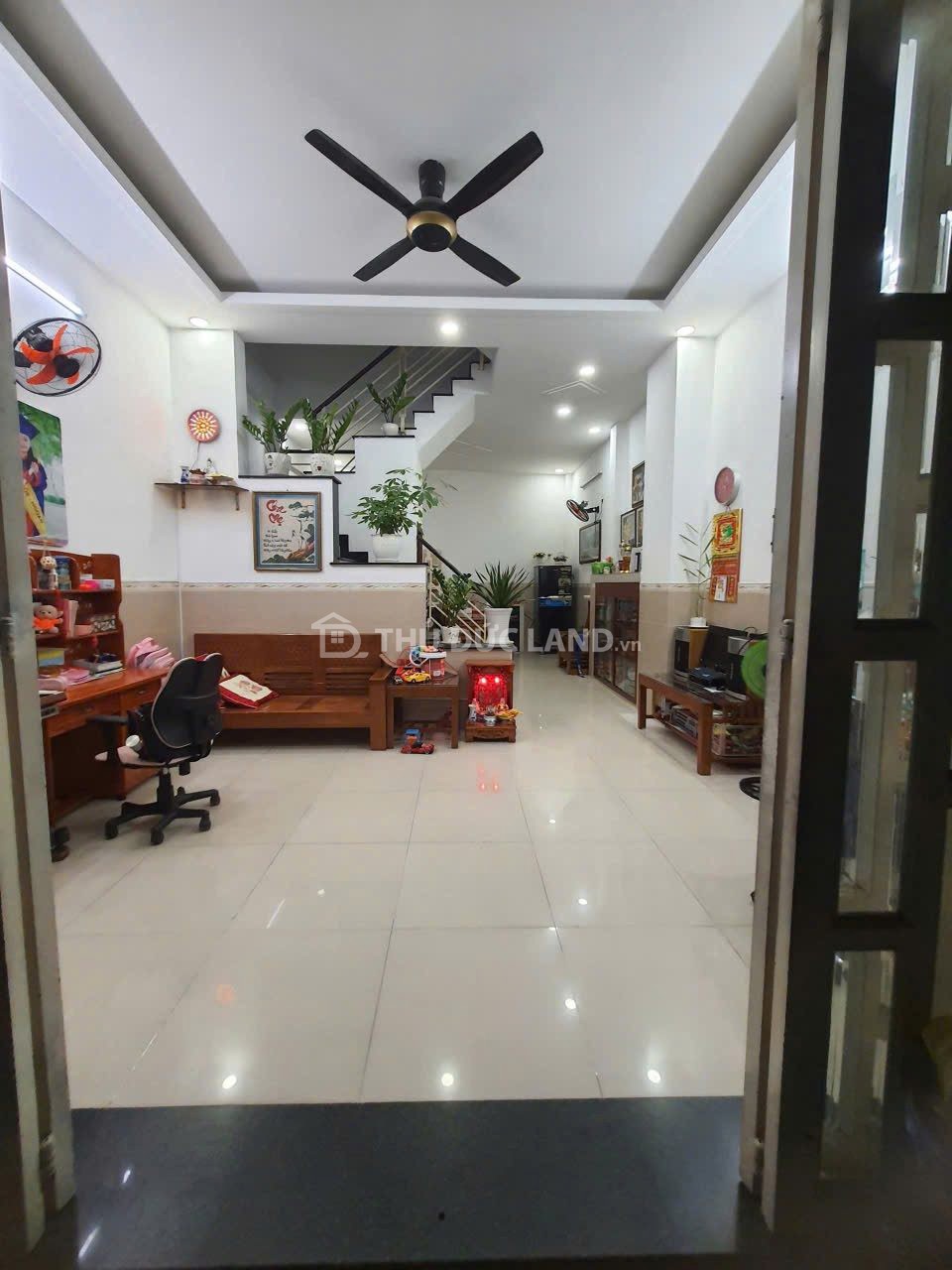 Bán nhà hẻm Linh Xuân (Đường 6) – 3 tầng 52.6m², hẻm ô tô vào tận nơi, 3PN cho gia đình ở thoải mái - Ảnh 4
