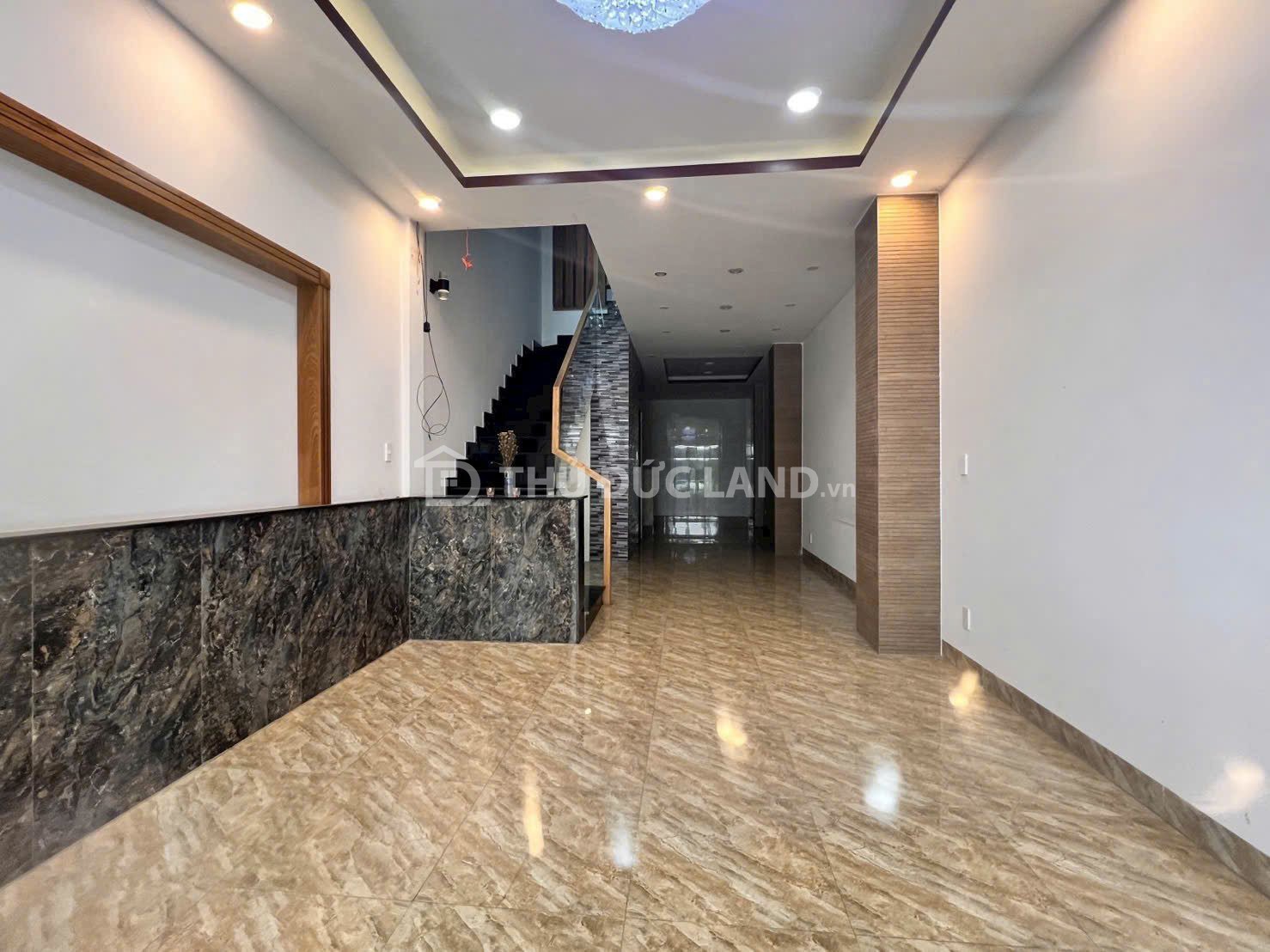 Bán nhà HXH Linh Xuân đường 9, DT 86m2 ngang 4, 3 tầng, cạnh làng Đại Học giá tốt - Ảnh 2