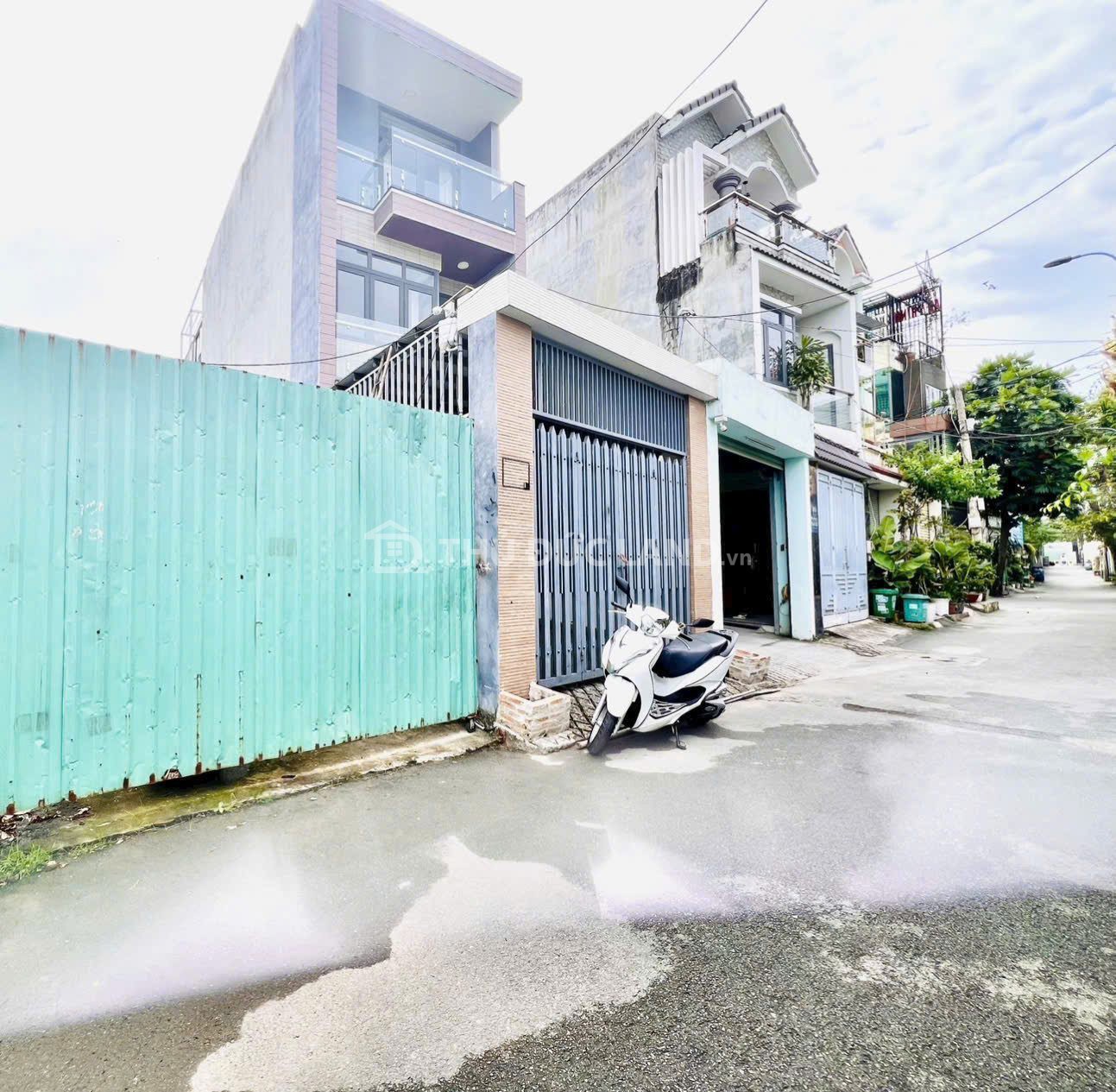 Bán nhà HXH Linh Xuân đường 9, DT 86m2 ngang 4, 3 tầng, cạnh làng Đại Học giá tốt