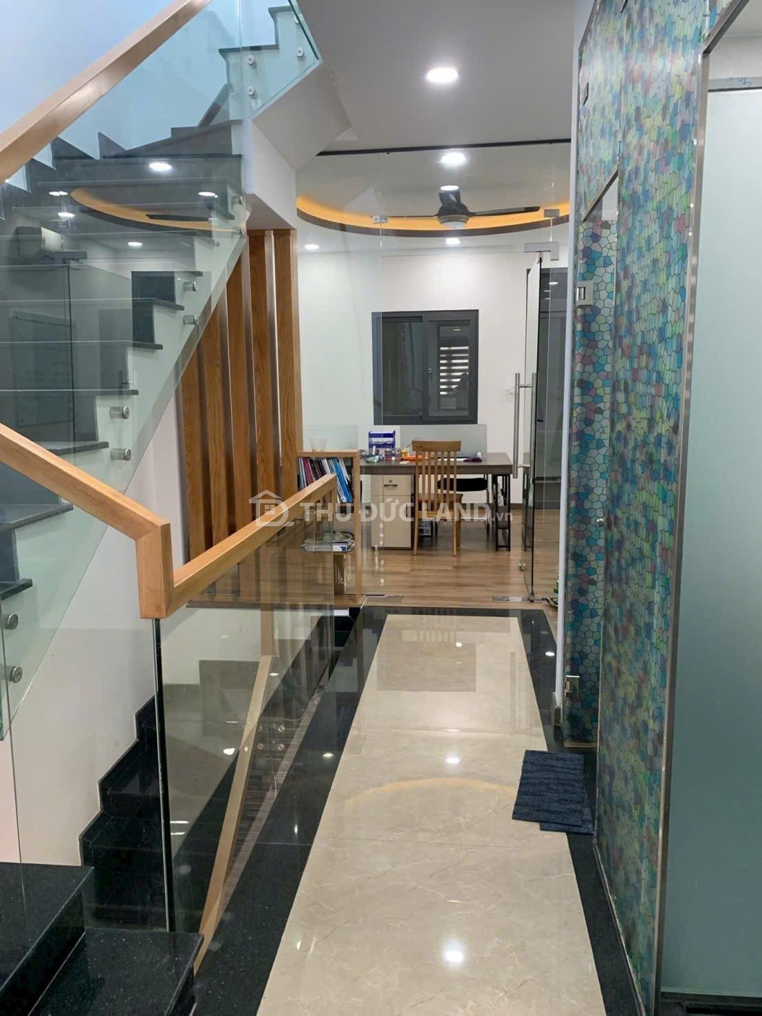Bán nhà HXH Linh Xuân đường 9, DT 86m2 ngang 4, 3 tầng, cạnh làng Đại Học giá tốt - Ảnh 4
