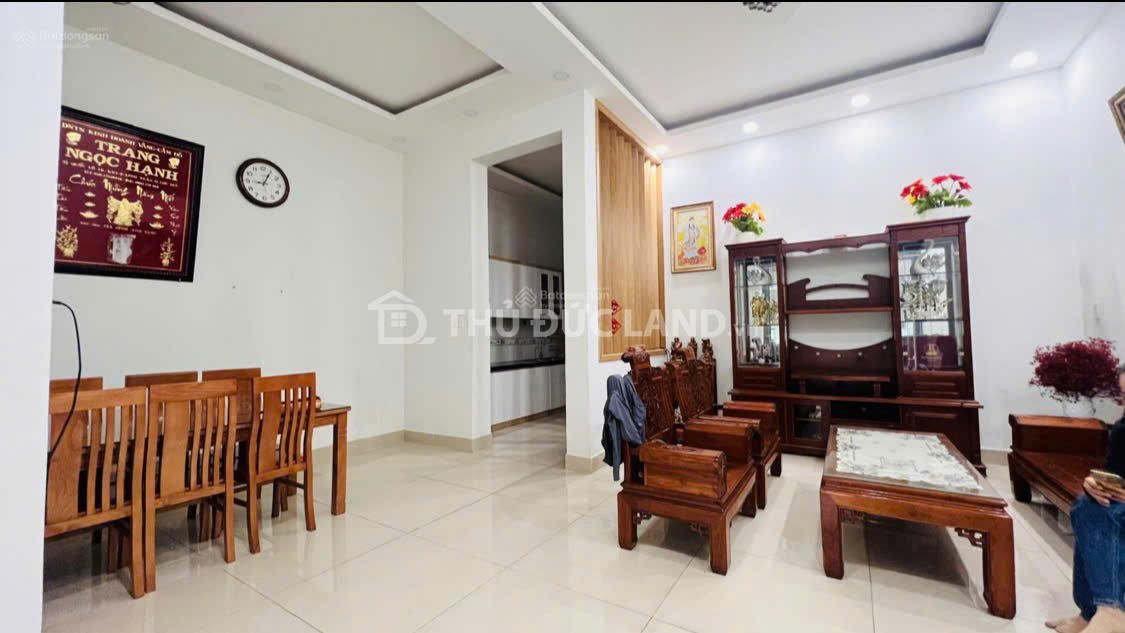 Bán nhà mặt tiền Đường 4 Linh Xuân, Dt 139m2 ngang 8.8m, đường 12m, tiện ích đầy đủ, giá tốt - Ảnh 2