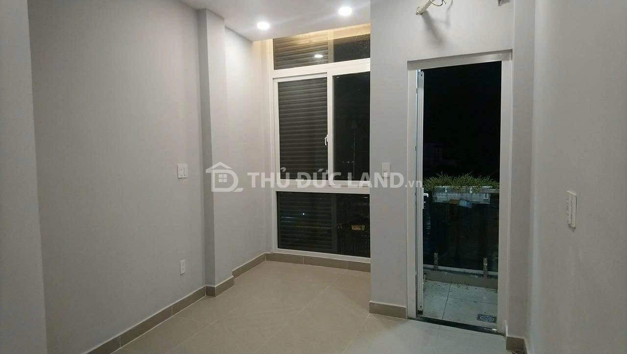 Bán nhà mặt tiền Đường 3 Linh Xuân, 3 tầng, đường 6.5m, giá tốt - Ảnh 4