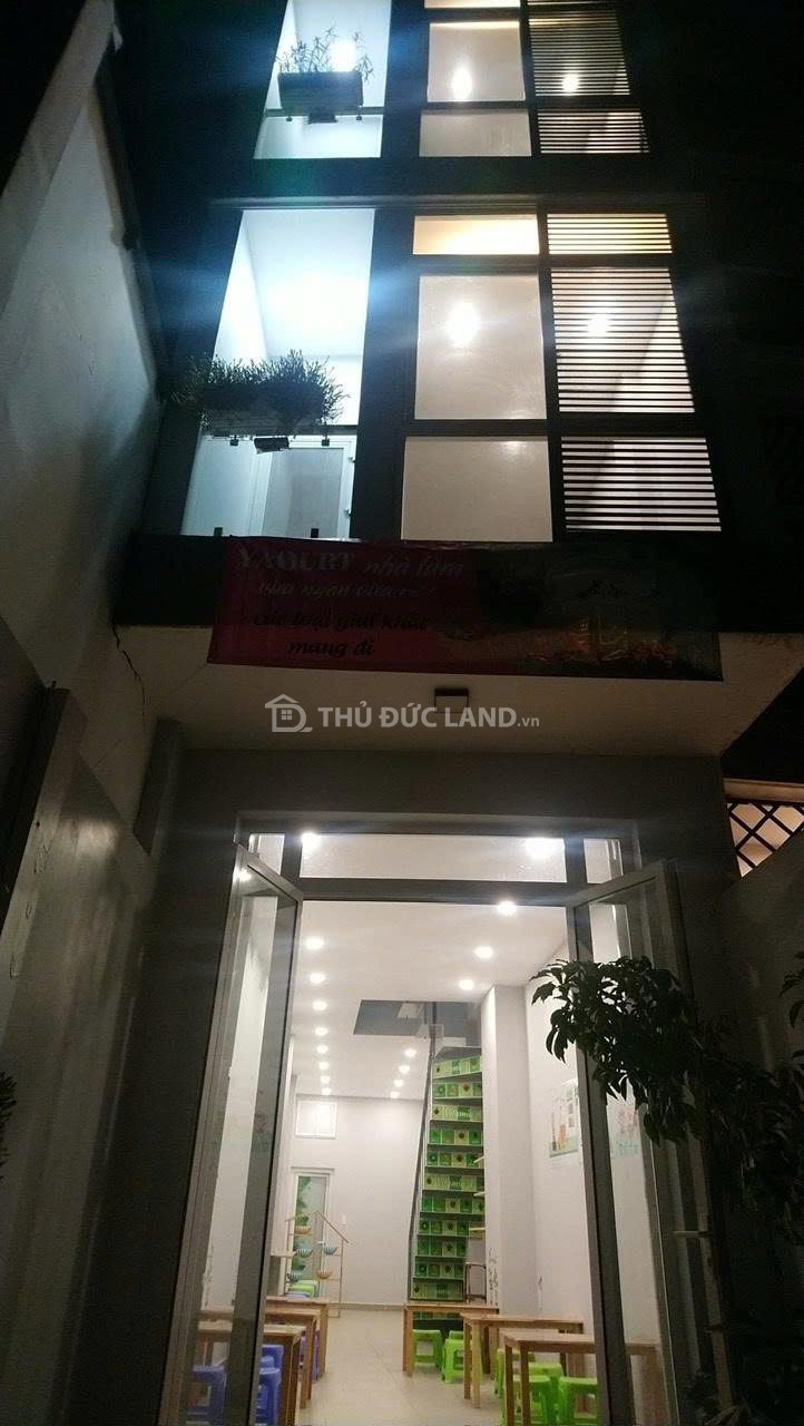 Bán nhà mặt tiền Đường 3 Linh Xuân, 3 tầng, đường 6.5m, giá tốt - Ảnh 2