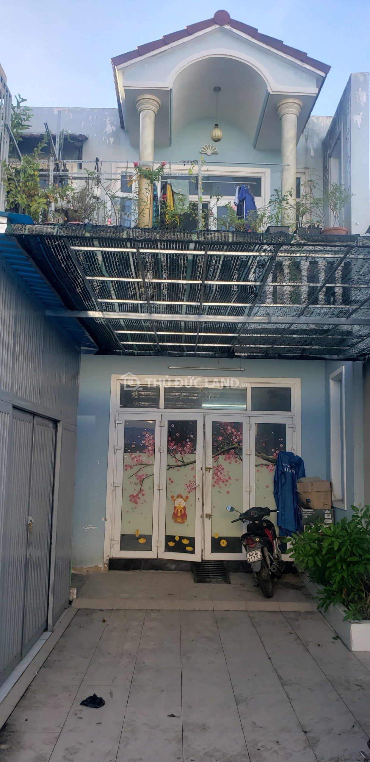 Bán phòng trọ Linh Xuân, Đường 4, DT 130M2, 2 tầng, 6 phòng , dòng tiền 20 triệu/tháng.