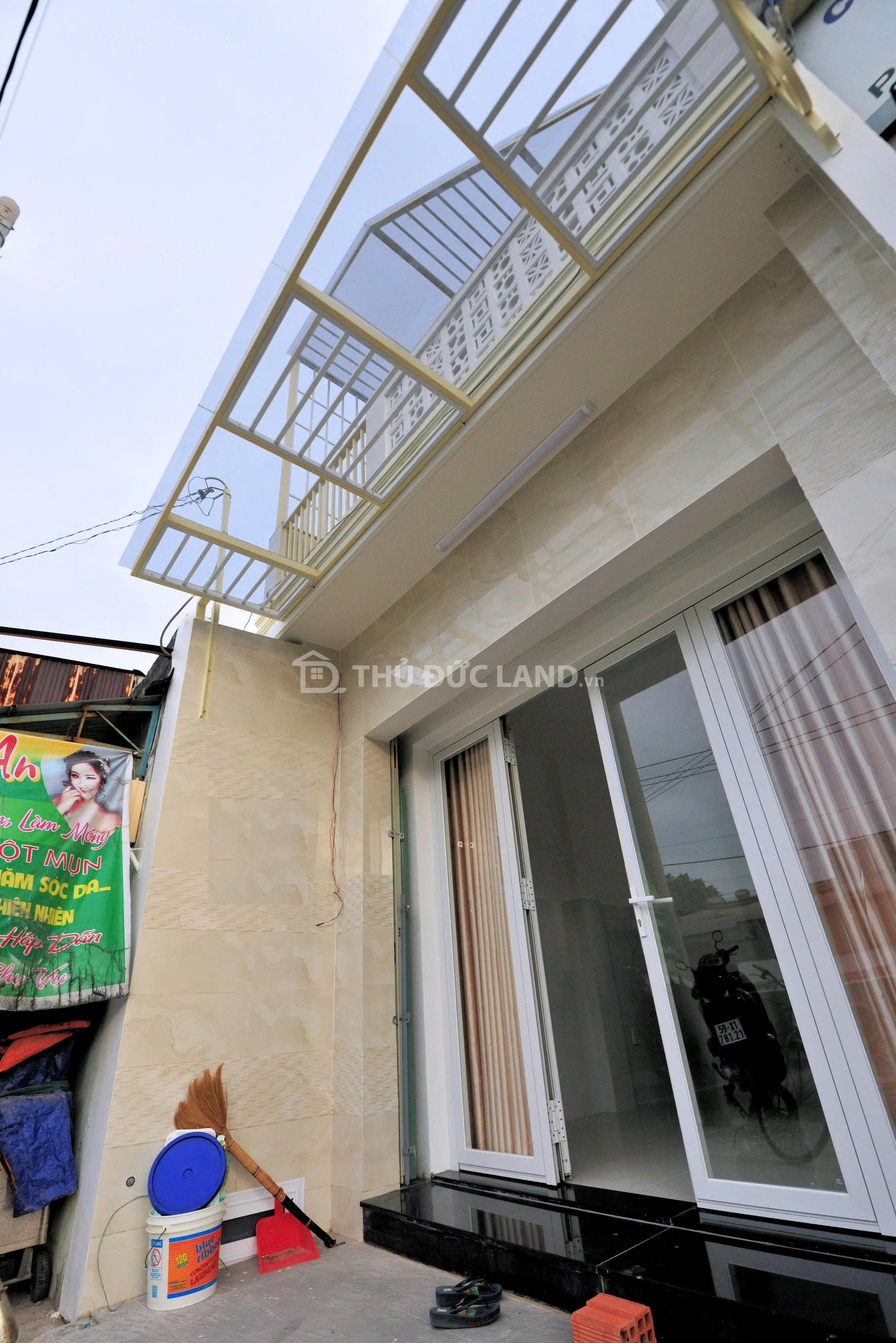 Bán nhà mặt tiền Long Bình, đường 8m, DT 83m2, 2 tầng, nhà đẹp ở ngay, tiện ích đầy đủ - Ảnh 4