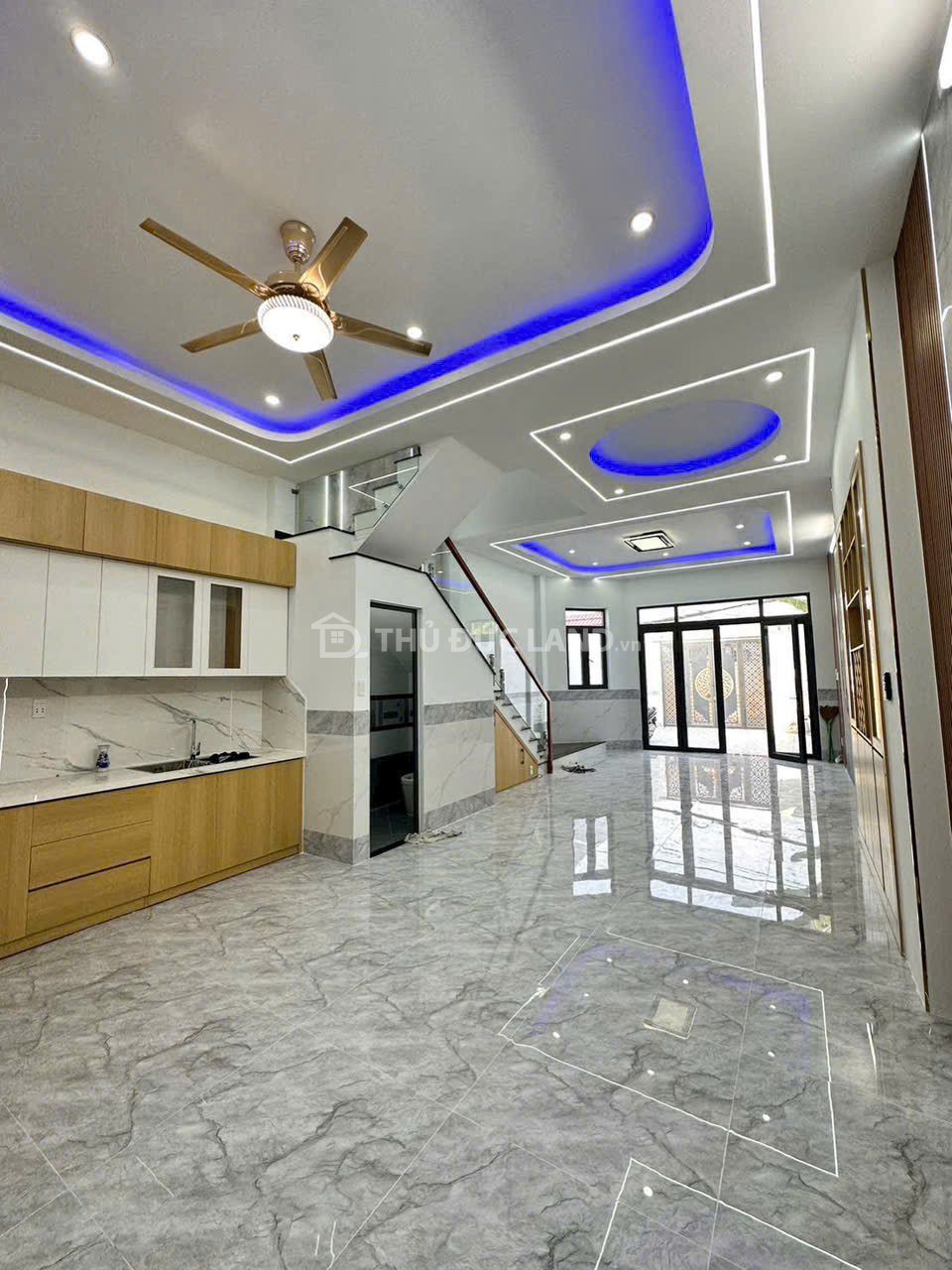 Bán nhà mặt tiền Long Thạnh Mỹ đường 671, DT 58m2 4 tầng, sổ hồng riêng, giá 7 tỷ - Ảnh 3