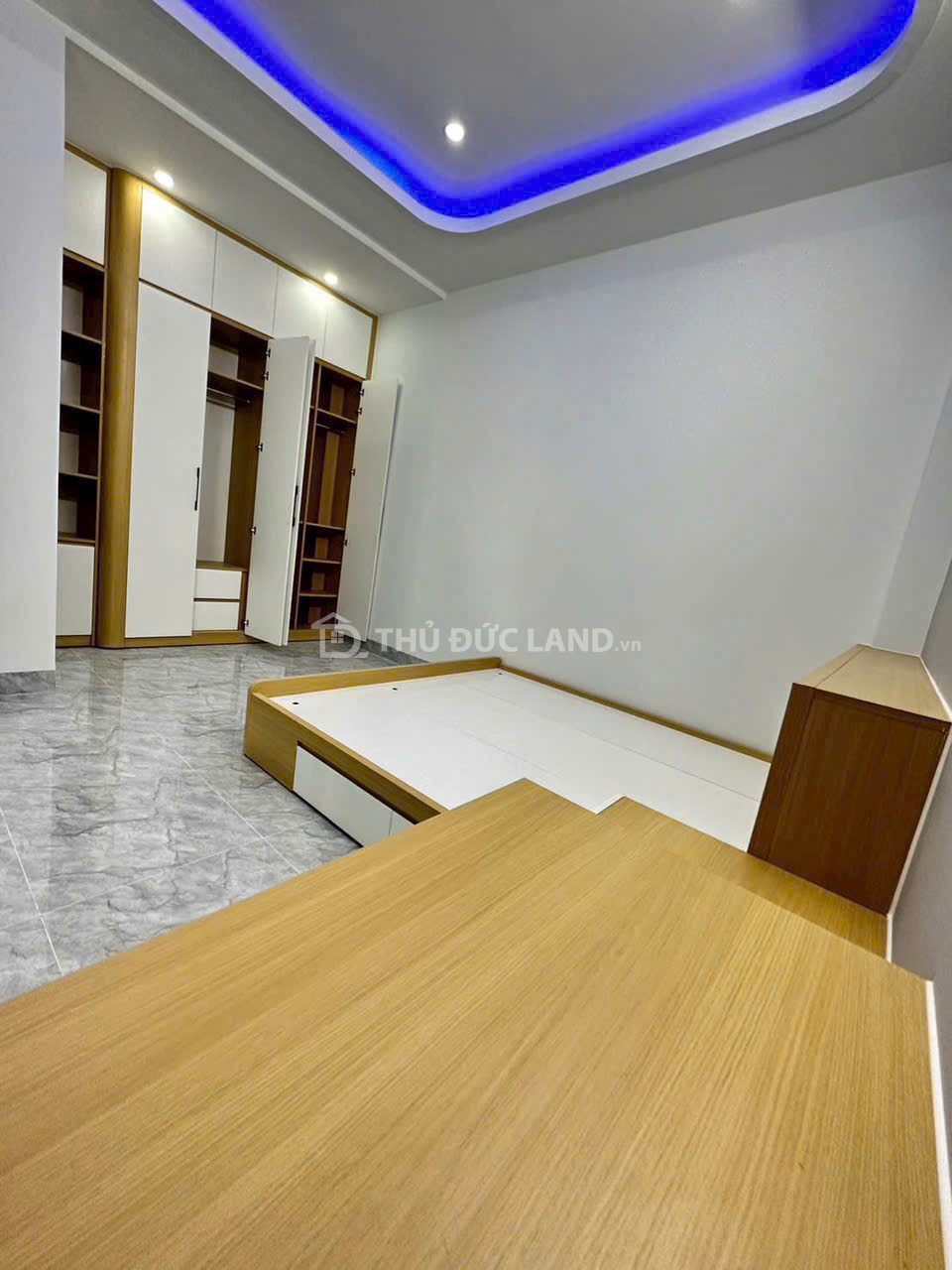 Bán nhà mặt tiền Long Thạnh Mỹ đường 671, DT 58m2 4 tầng, sổ hồng riêng, giá 7 tỷ - Ảnh 2