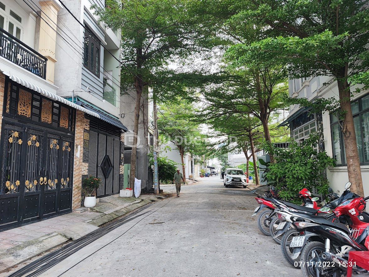 Bán đất hẻm Phú Hữu: 58.6 m² (4m x 14.7m), đường 8m, pháp lý sổ hồng riêng, phù hợp ở - Ảnh 2