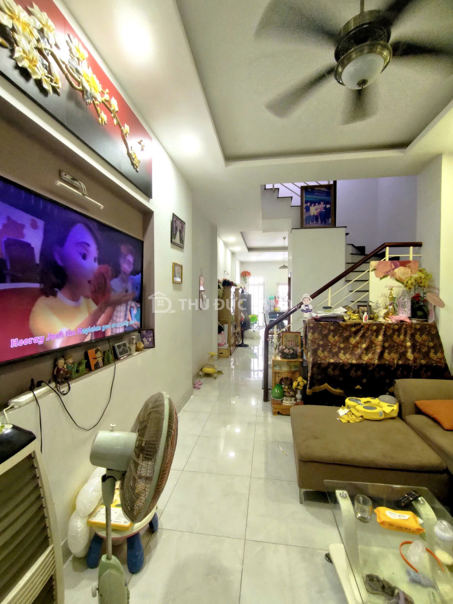Bán nhà mặt tiền đường 14 Phước Bình, 87.2m² (4x21.8m), 3 tầng, sân thượng