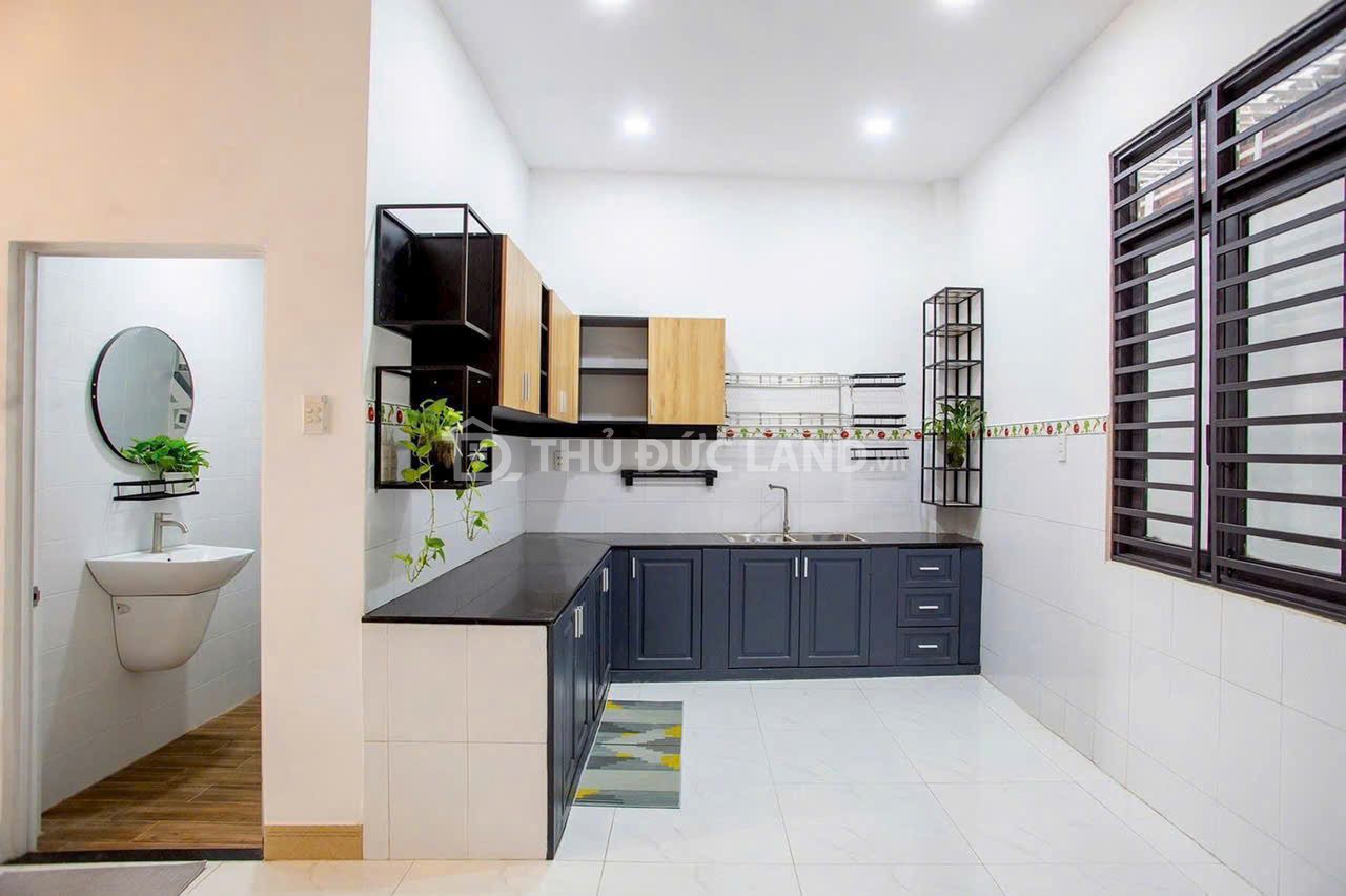Bán nhà hẻm Tây Hoà, Phước Long A, DT 51m2, 2 tầng, cạnh Ga Metro, tiện ích đầy đủ - Ảnh 3