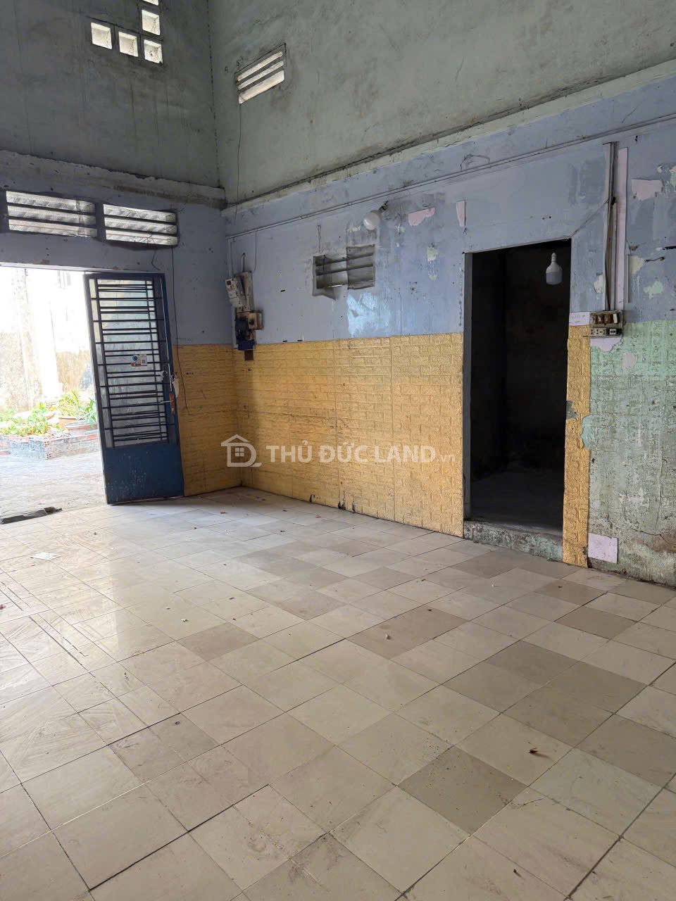 Bán nhà hẻm Phước Long A (Nam Hòa), 12m x 5.4m, hợp ở gia đình, lối vào 3m sạch sẽ - Ảnh 2
