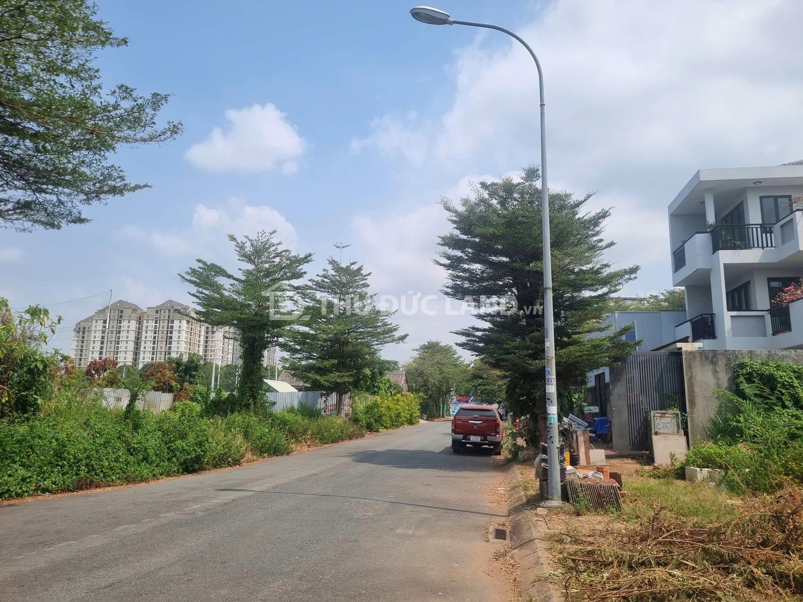 Bán đất mặt tiền Phước Long B – 300m², mặt tiền 15m, đường 12m, sổ hồng riêng, khu dân cư Phú Nhuận - Ảnh 2