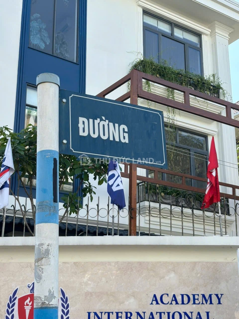 Bán đất mặt tiền D17 Phước Long B, DT 165m2 ngang 6m, đường 12m. Cạnh Global City