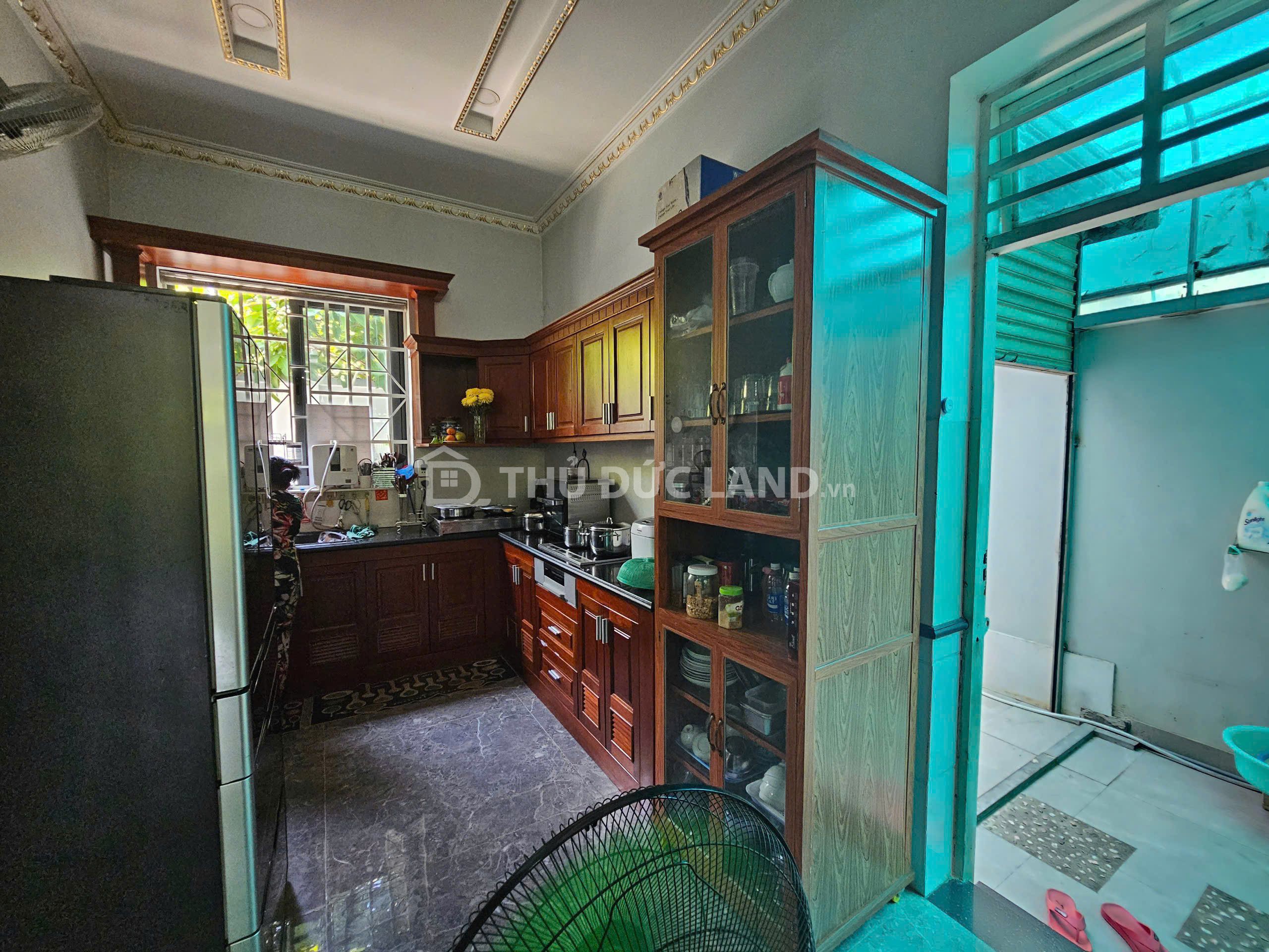 Bán biệt thự KDC Khang Điền Phước Long B, đường 20, ngang 8m, 4 tầng, DT 160m2. Tiện ích đầy đủ - Ảnh 2