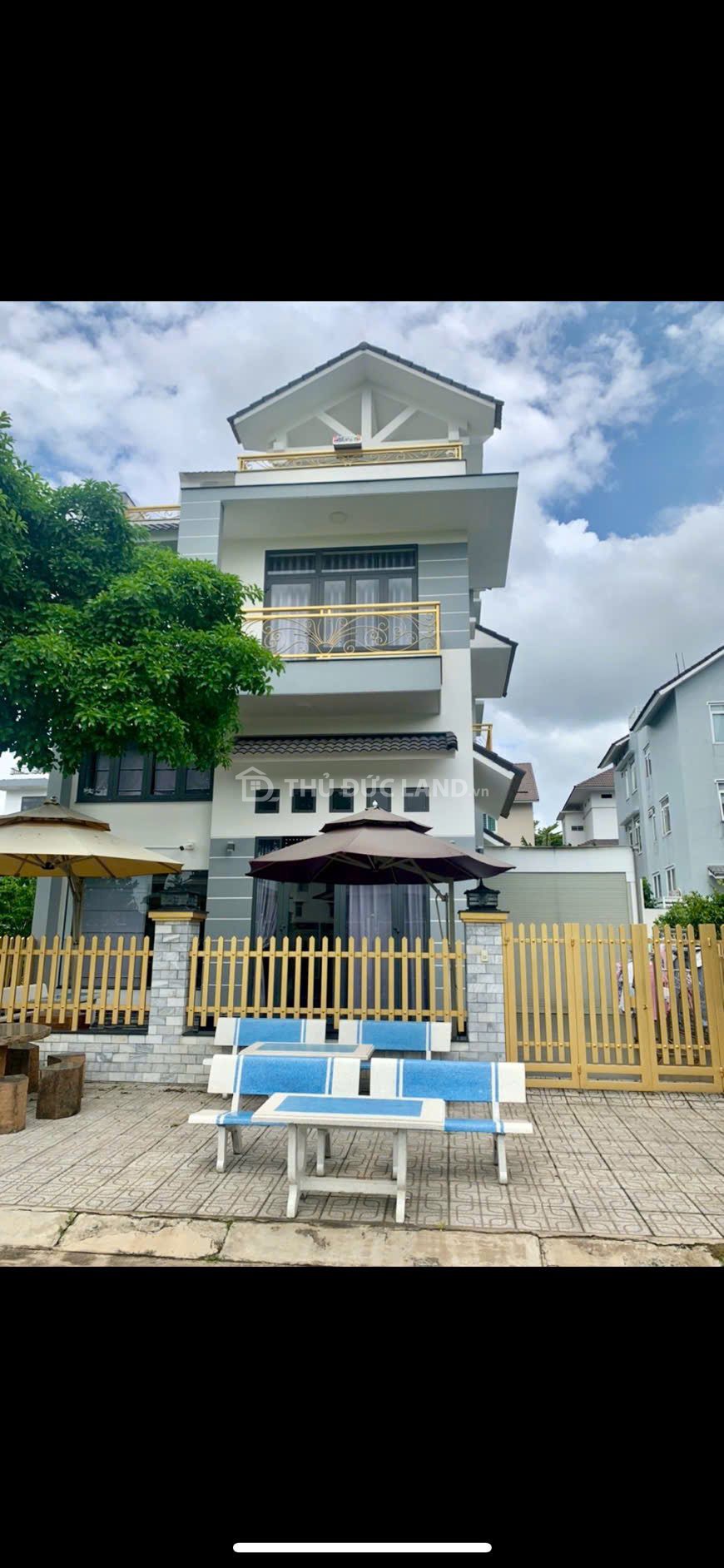 Bán biệt thự Đường 8 khu dân cư Gia Hòa - đối diện công viên, đường 12m, 3 tầng nội thất cao cấp - Ảnh 2