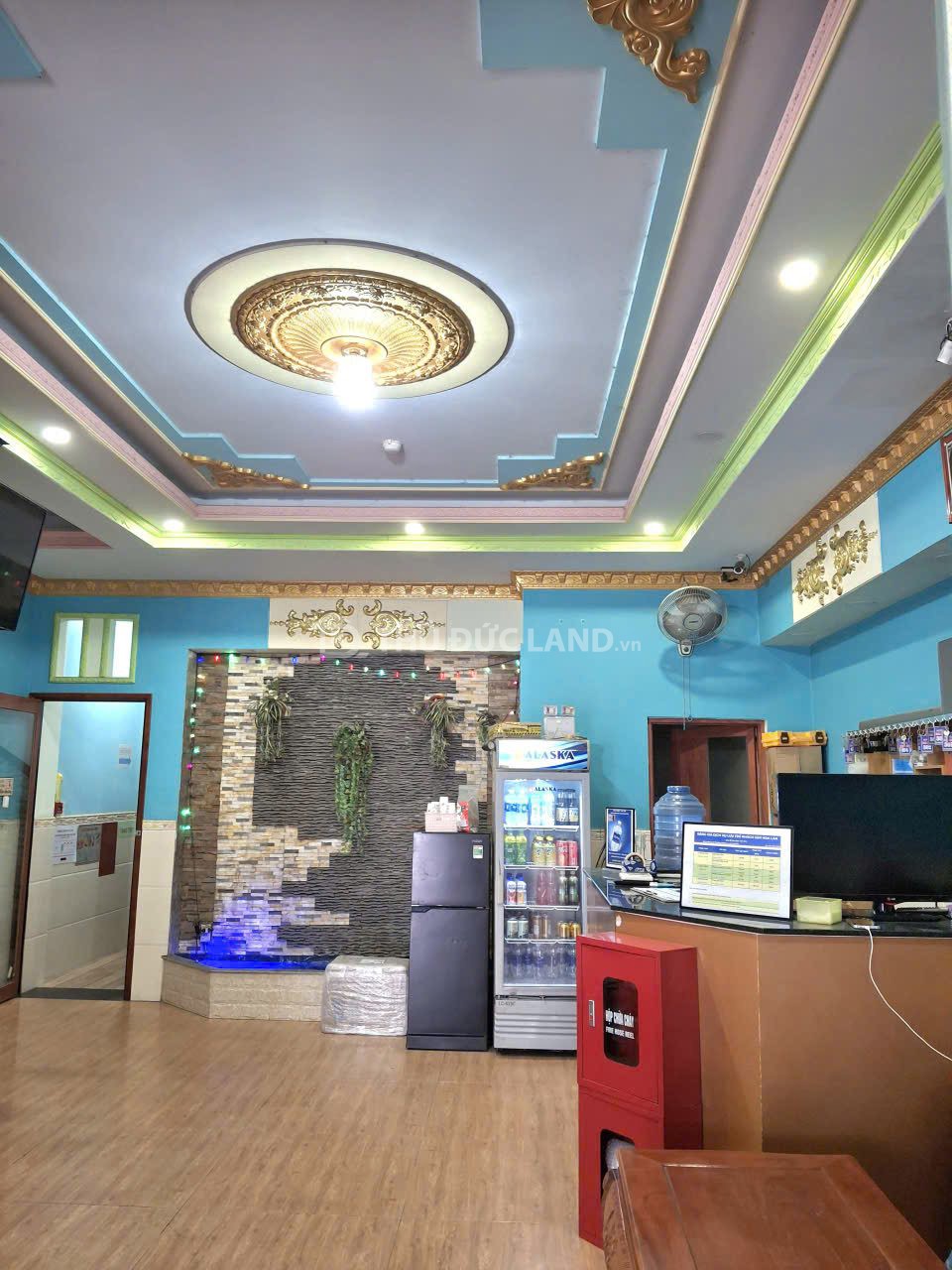 Bán khách sạn Phước Long B, đường 22, DT 160m2, ngang 6.1m, 5 tầng, sổ hoàn công. Dòng tiền 120 triệu - Ảnh 2
