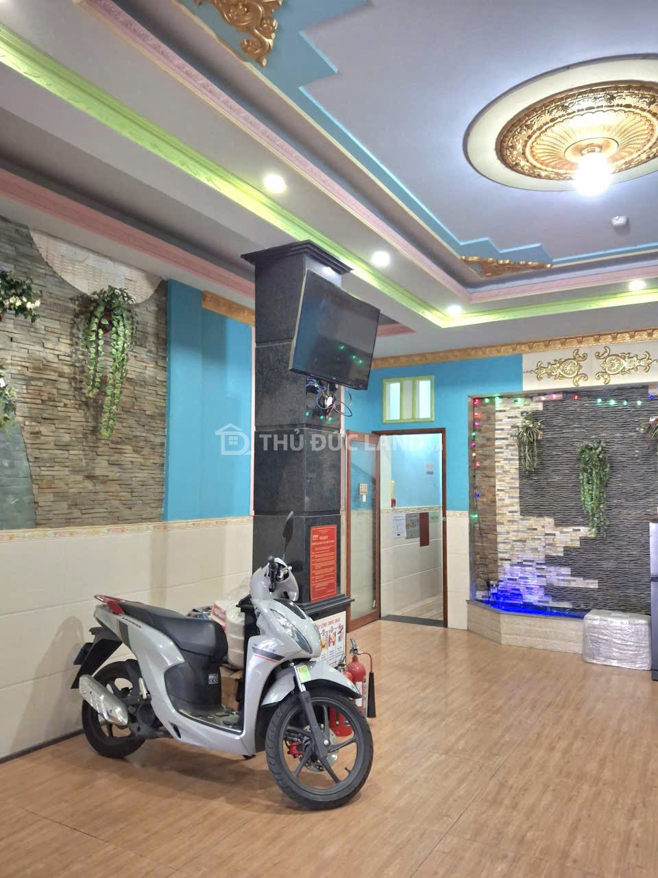 Bán khách sạn Phước Long B, đường 22, DT 160m2, ngang 6.1m, 5 tầng, sổ hoàn công. Dòng tiền 120 triệu - Ảnh 3