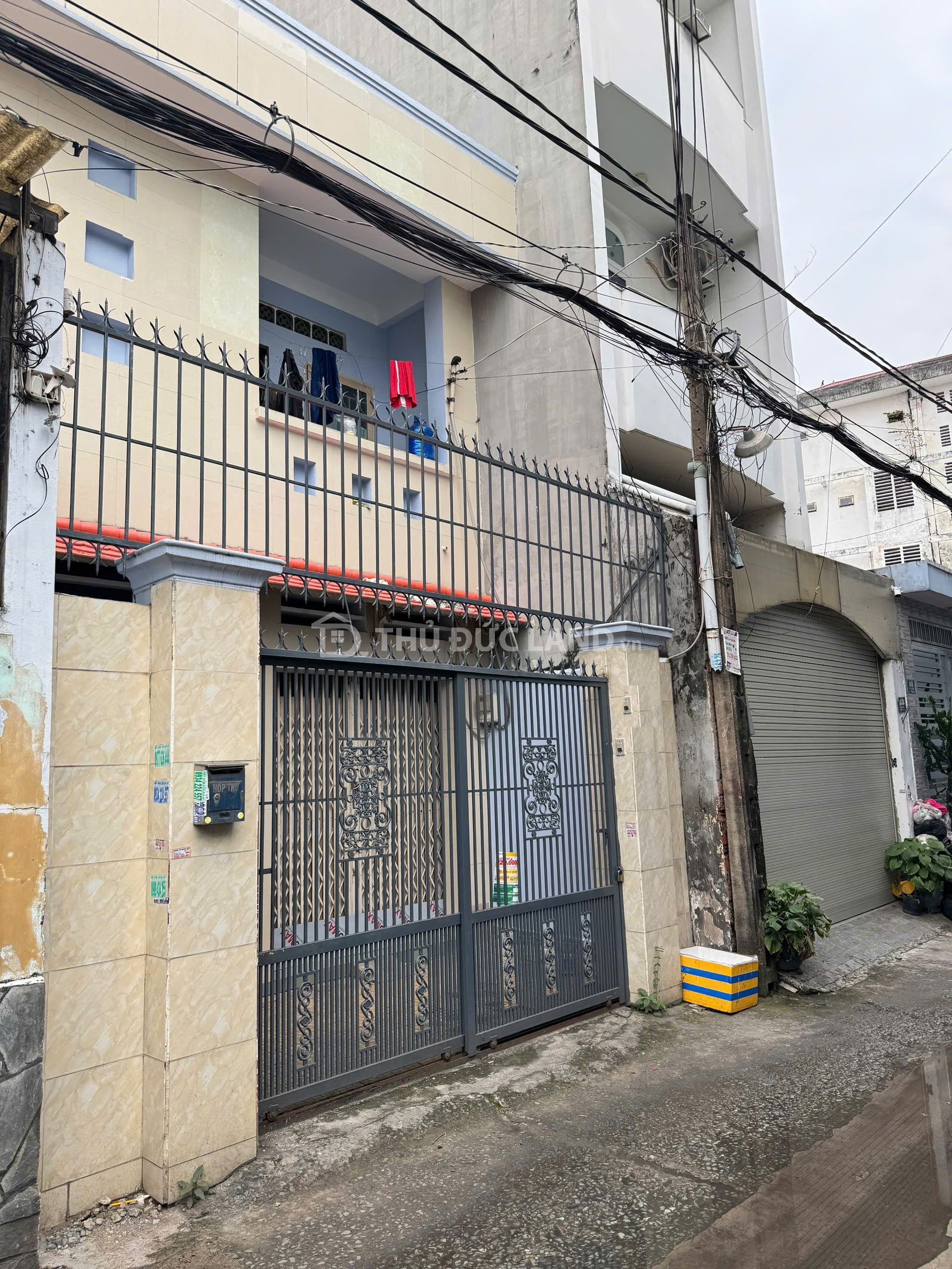 Bán nhà hẻm Đường 61 Phước Long B, 2 tầng. DT 74m2 ngang 4.8M. Cạnh Đỗ Xuân Hợp. Tiện ích đầy đủ
