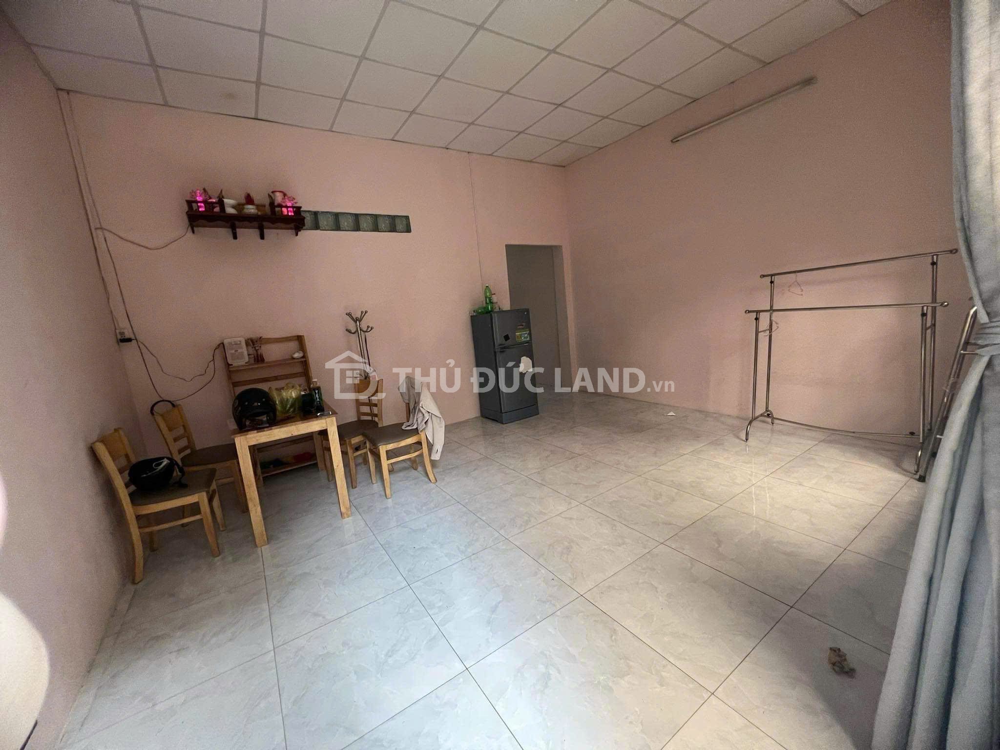Bán nhà hẻm Đường 61, Phước Long B, 67.1m², sổ chính chủ