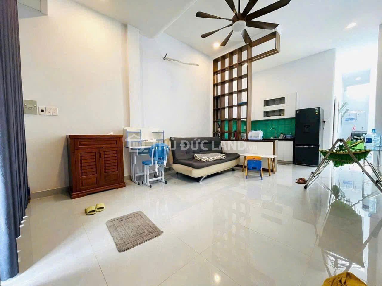 Bán căn nhà tâm đắc Hẻm Xe Hơi đường Trần Thị Điệu, P. Phước Long. DT 52m2 ngang 4, tiện ích đầy đủ