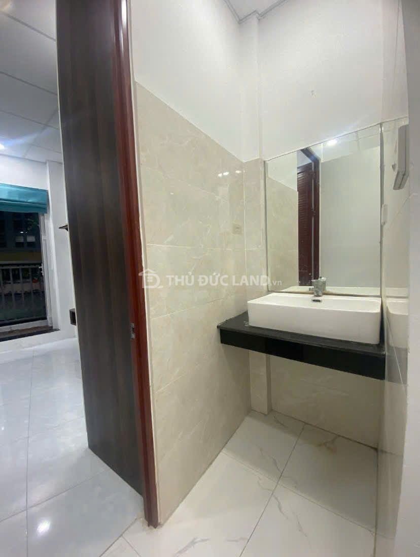 Bán nhà hẻm đường 359 Phước Long B, 2PN 2WC, sổ hồng riêng, giá 3.55 tỷ