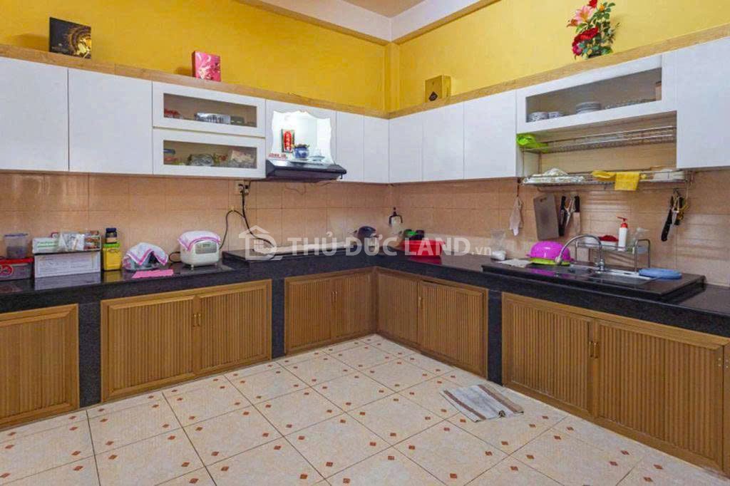 Bán nhà HXH Trần Thị Điệu, Phước Long B, DT 263m2 ngang 10.81m, 3 tầng, cạnh Ga Metro, giá tốt