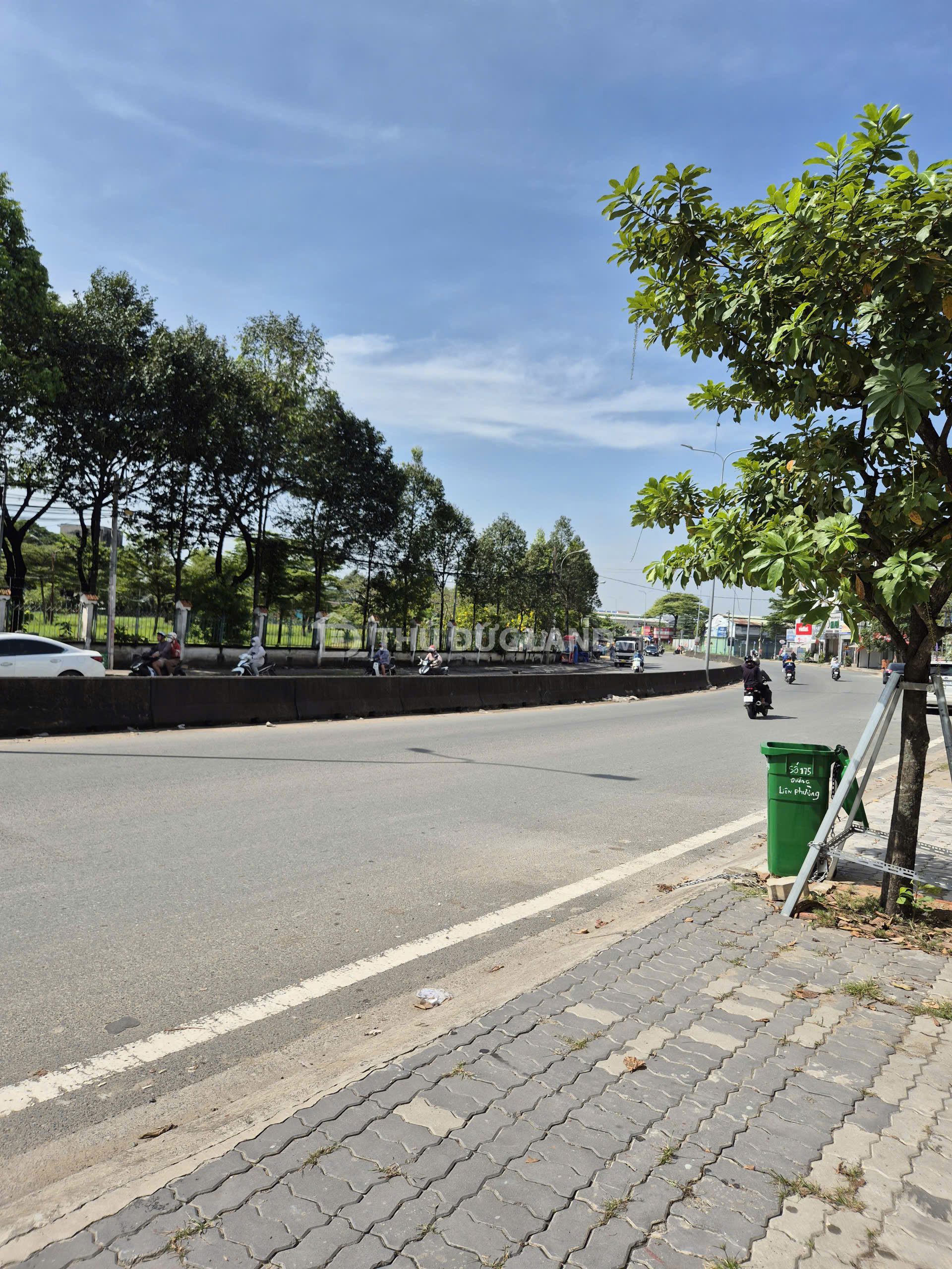 Bán nhà mặt tiền Liên Phường, Phước Long B, ngang 8m, DT 320m2. KDC Điền Phúc Thành. Liền kề Global City - Ảnh 24