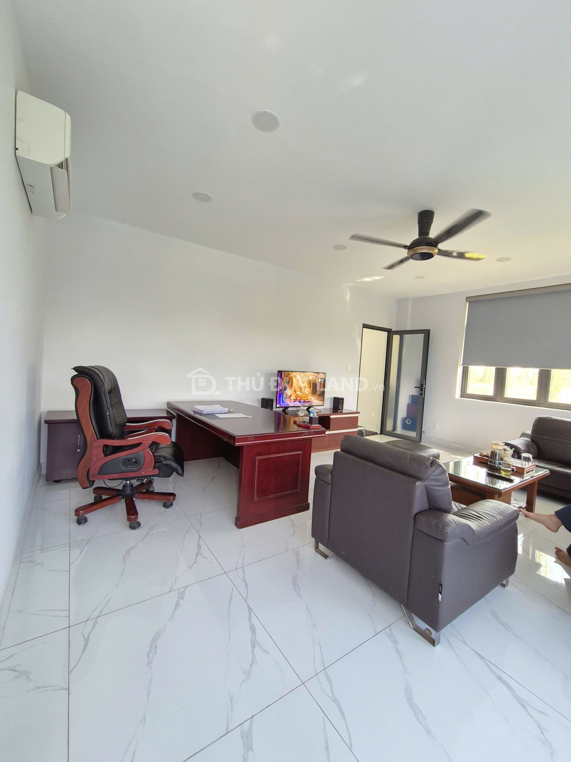 Bán nhà mặt tiền Liên Phường, Phước Long B, ngang 8m, DT 320m2. KDC Điền Phúc Thành. Liền kề Global City - Ảnh 7